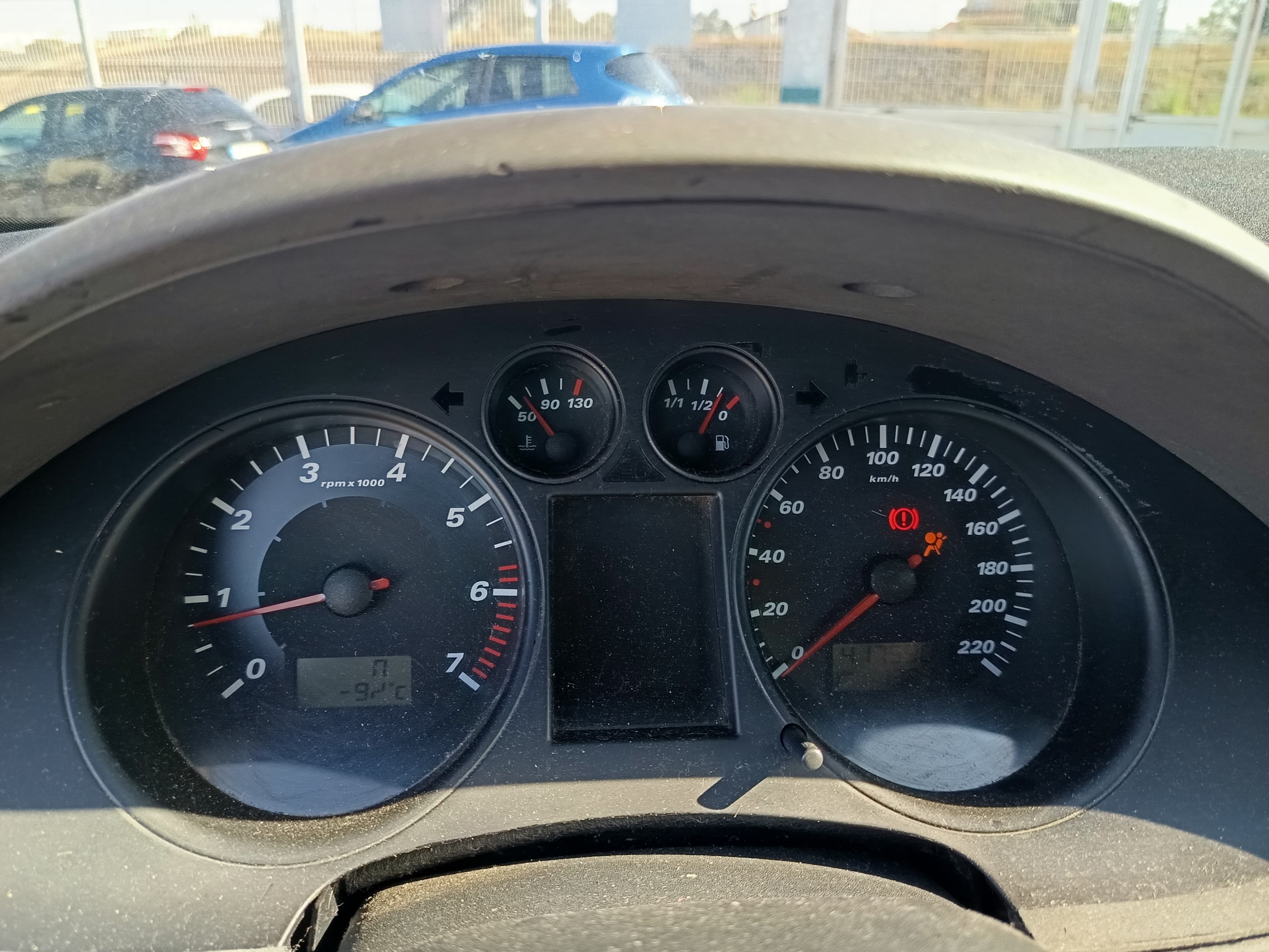 Seat Ibiza · Ano 2002 — image 47