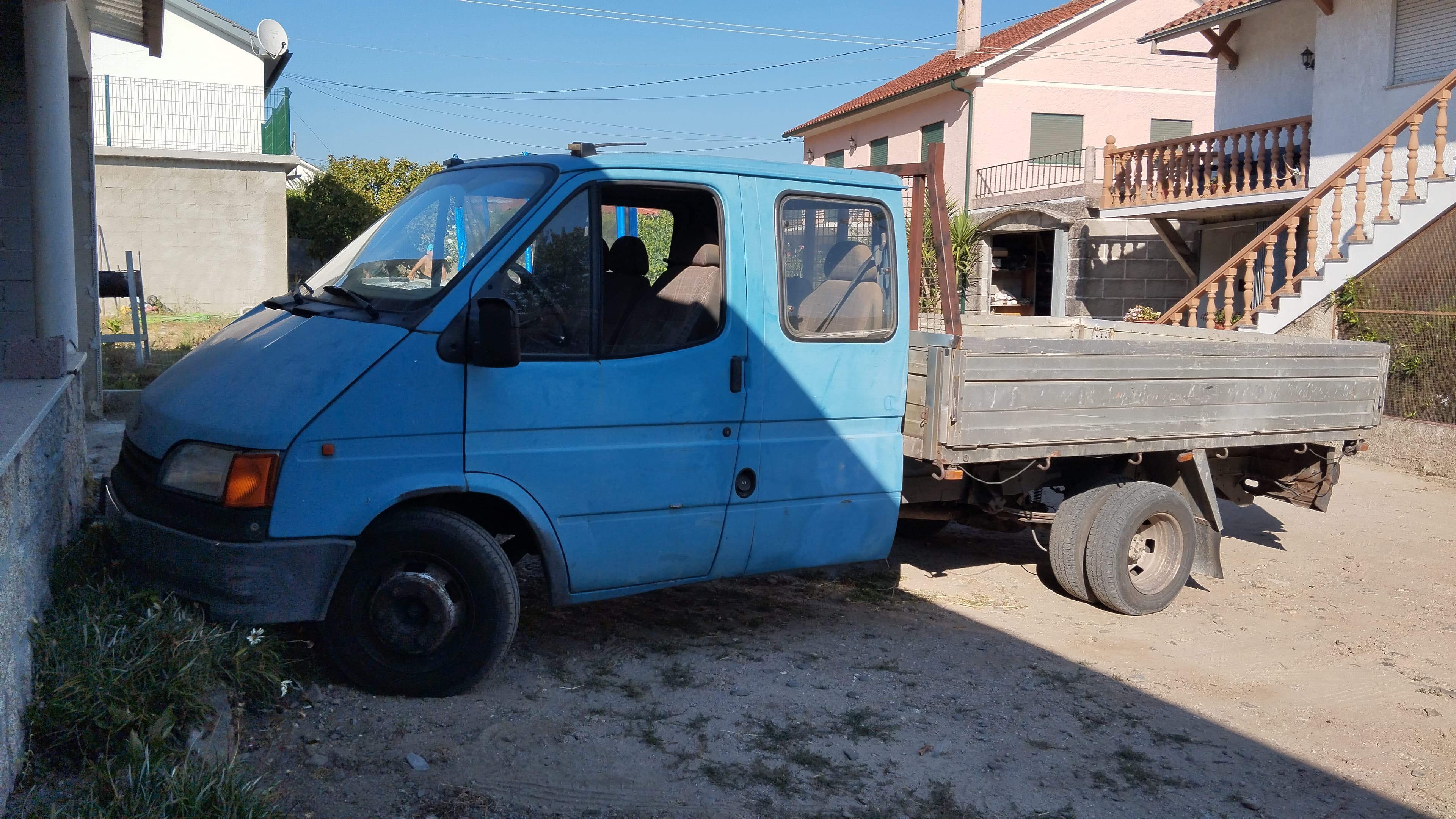 Ford Transit · Ano 1993 — image 1