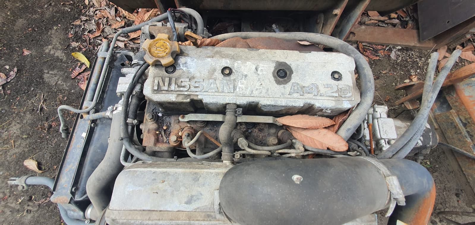 Motor Nissan — image 2