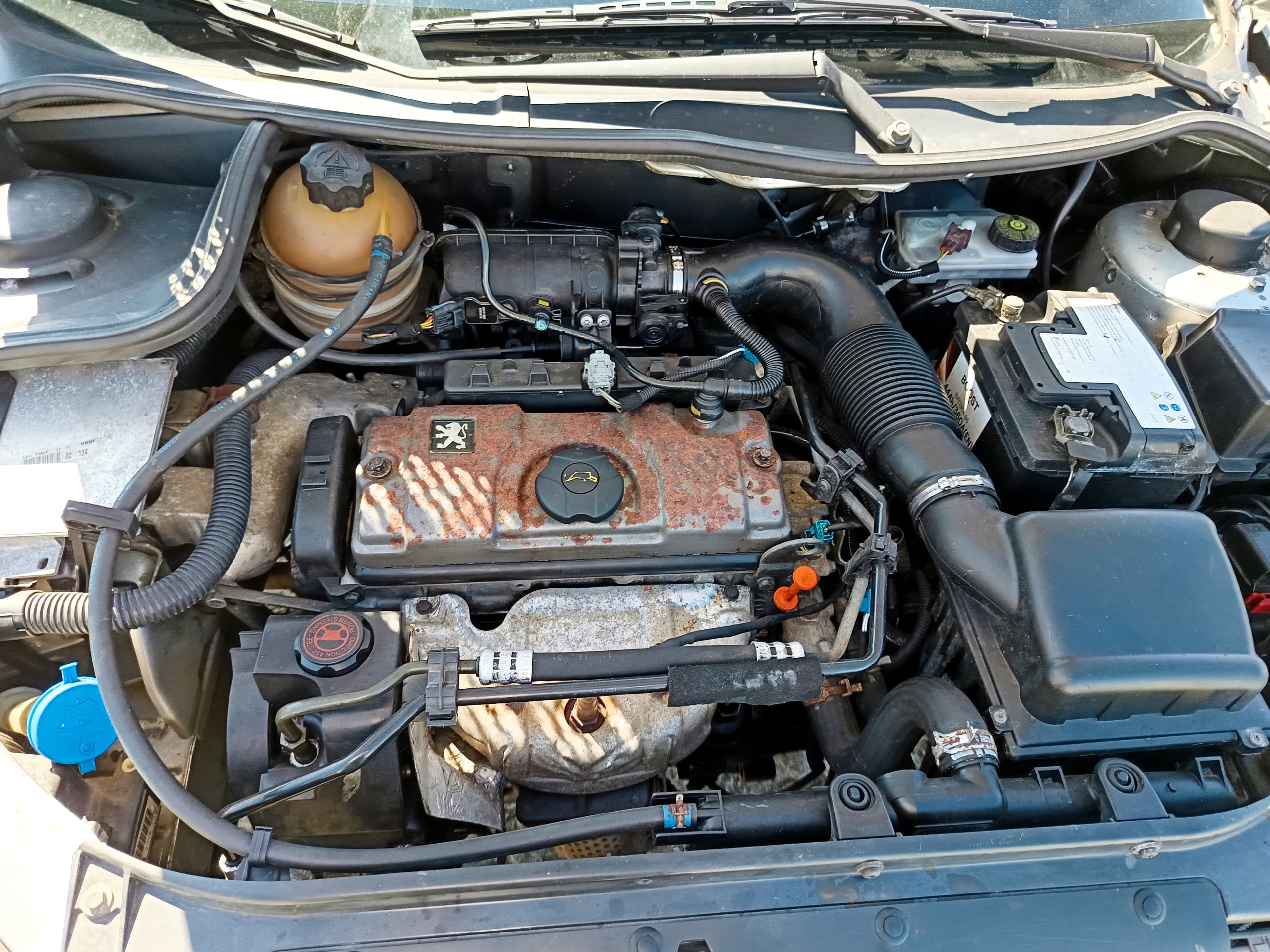 Peugeot 206 · Ano 2001 — imagem 16