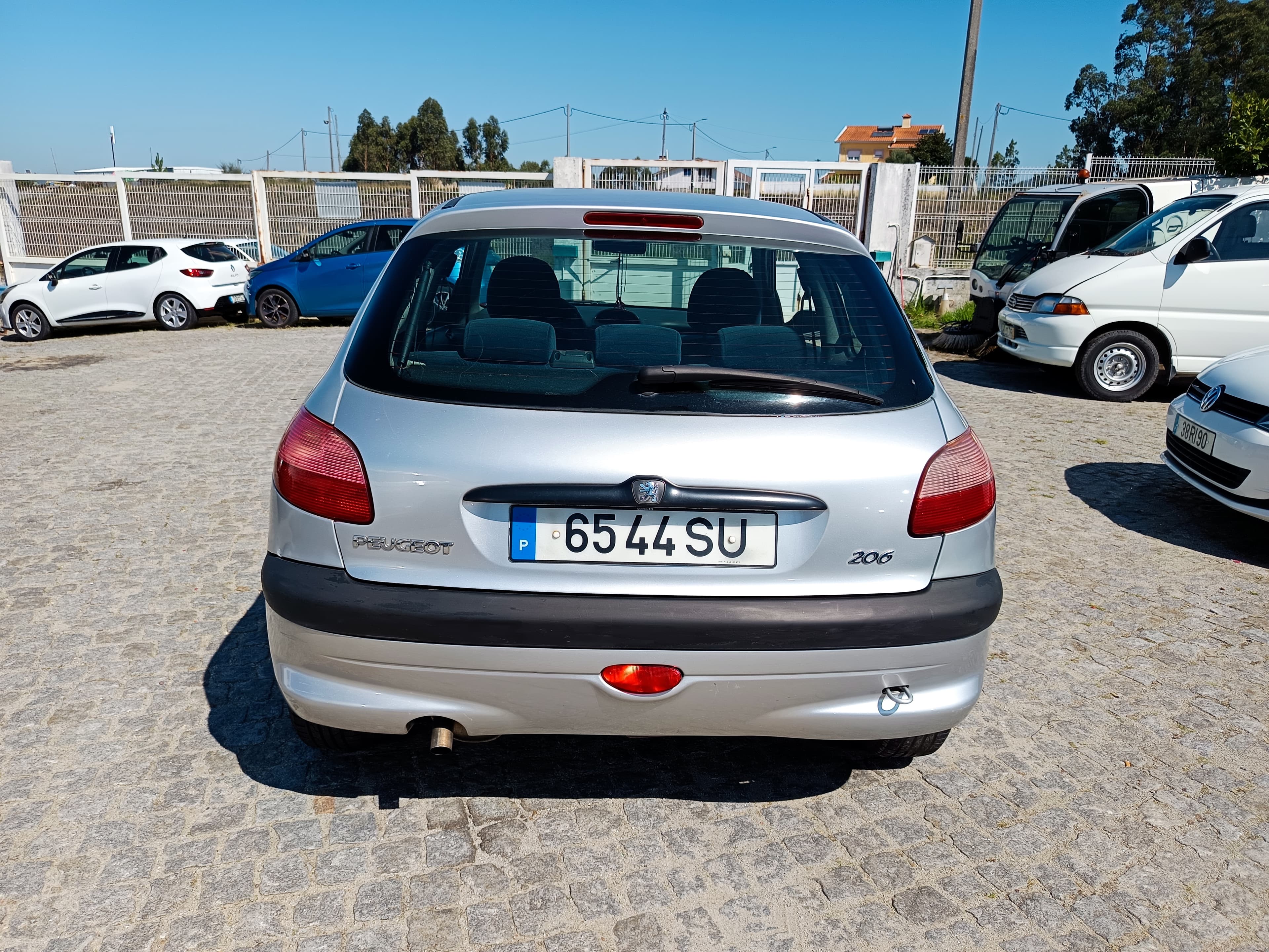 Peugeot 206 · Ano 2001 — imagem 5