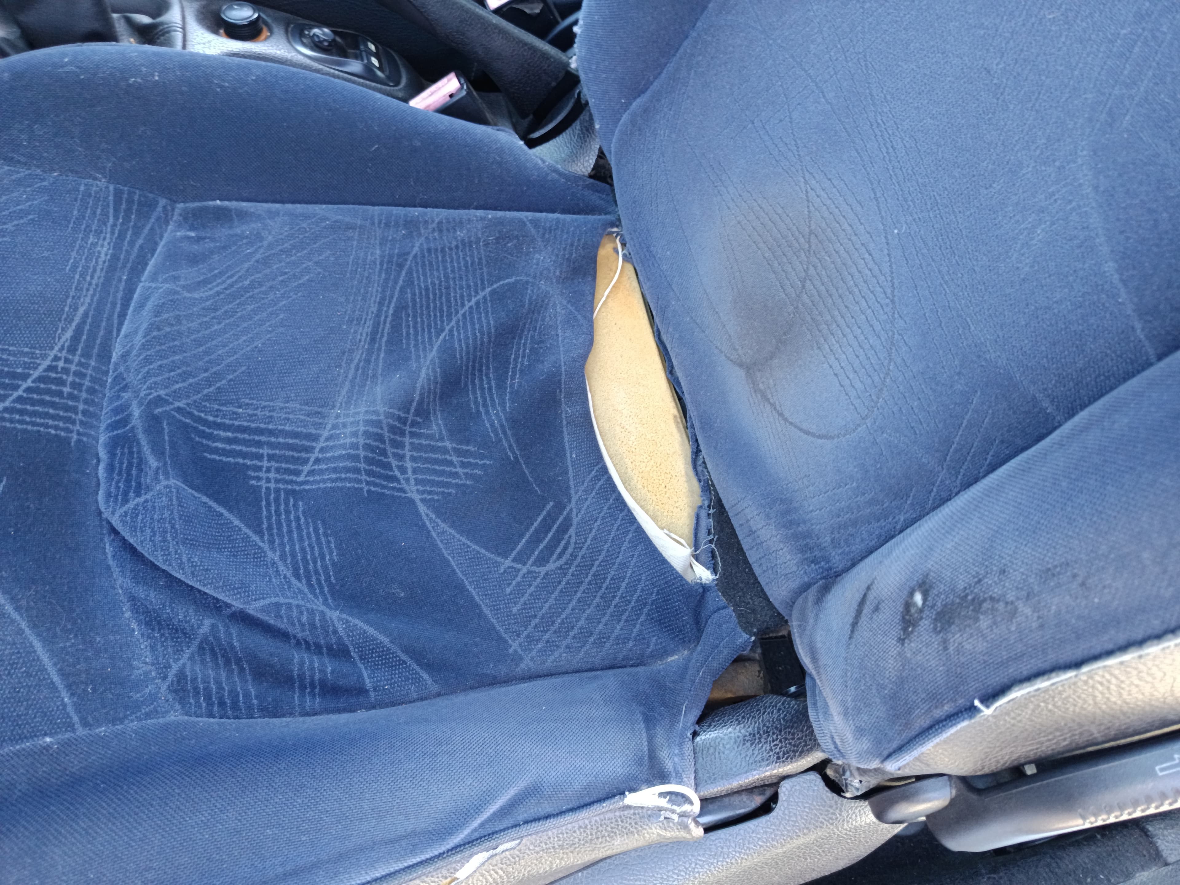 Peugeot 206 · Ano 2001 — imagem 29