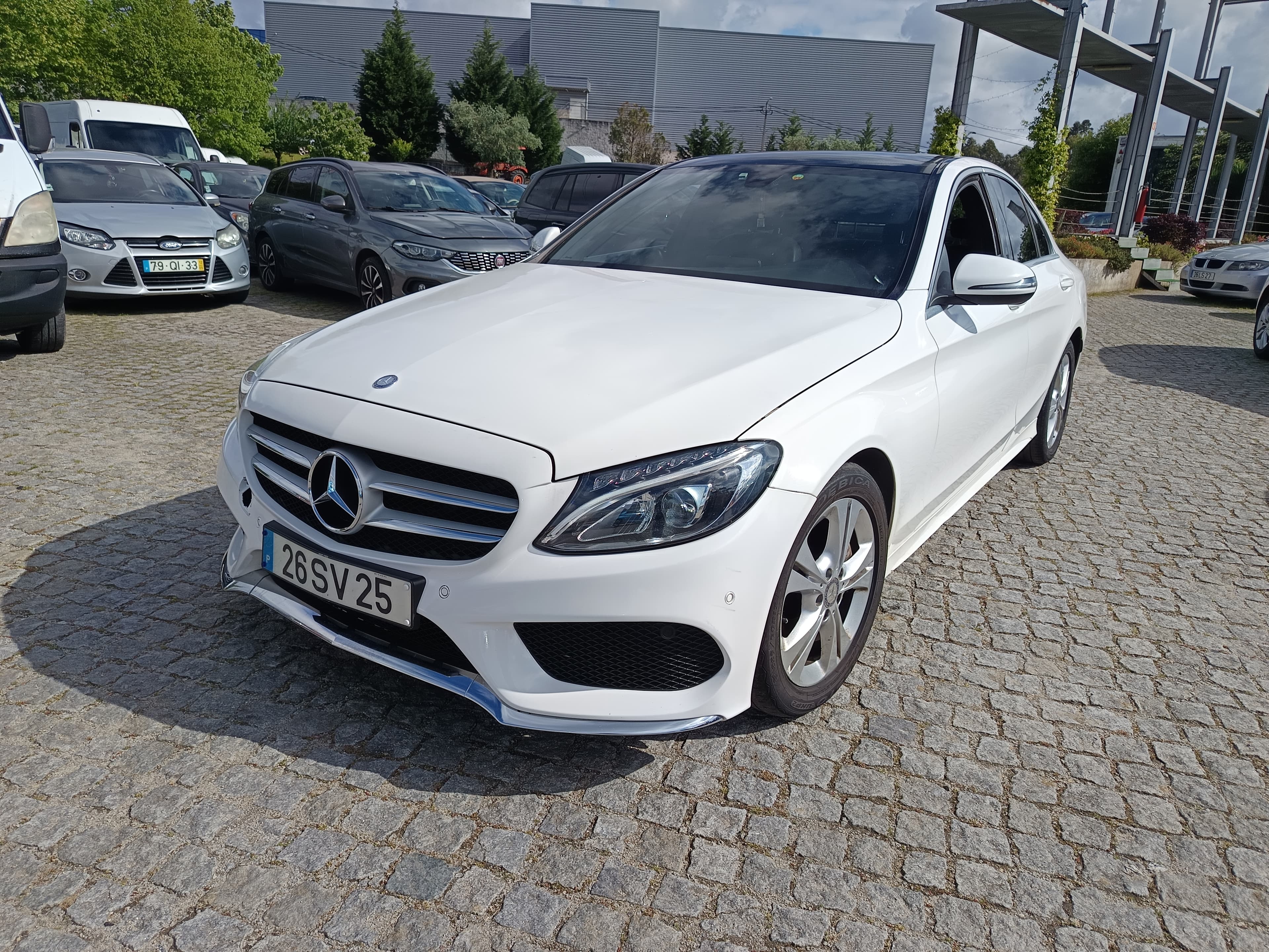 Mercedes-Benz C220 AMG · Ano 2017 — image 1
