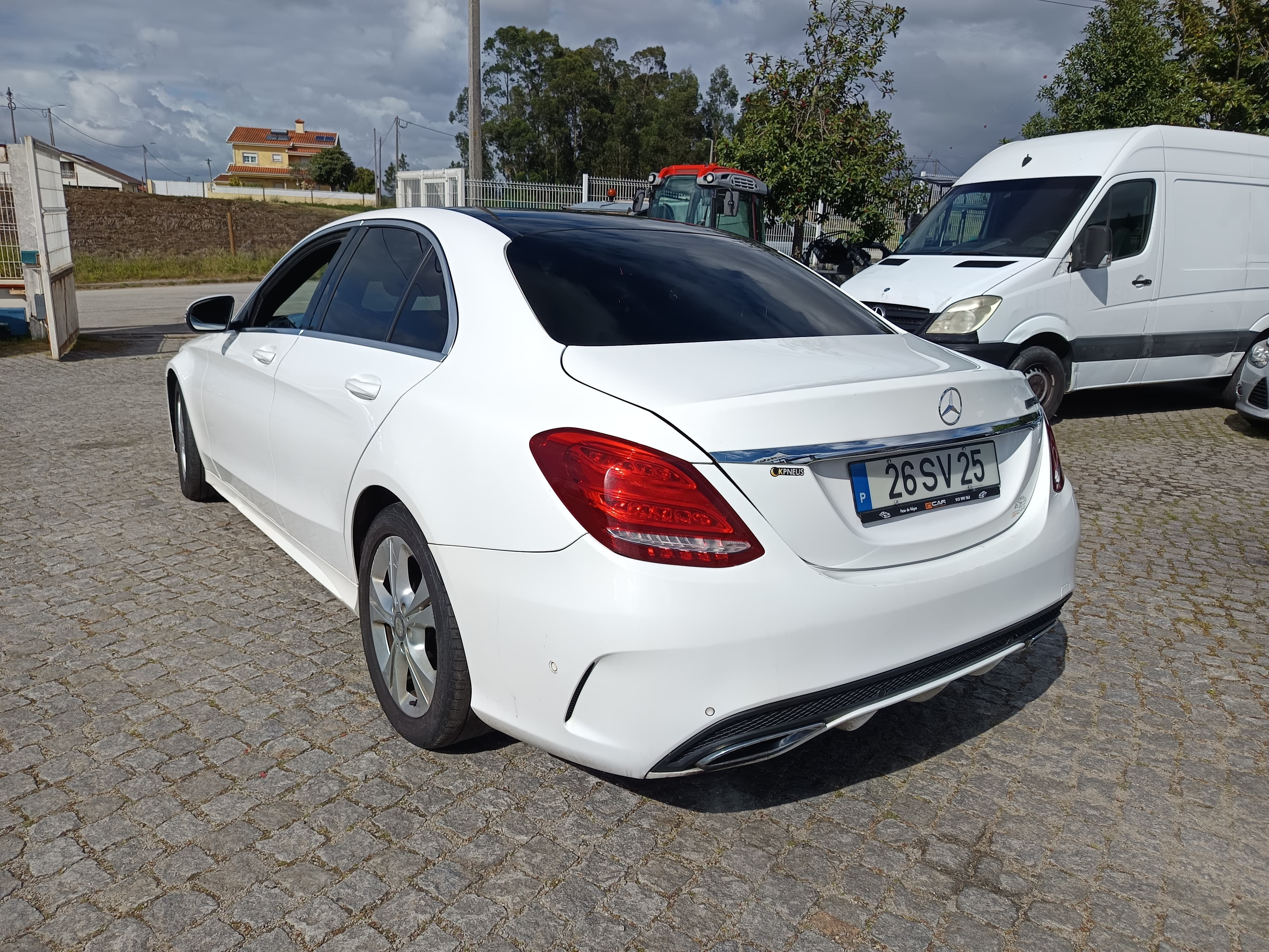 Mercedes-Benz C220 AMG · Ano 2017 — image 7