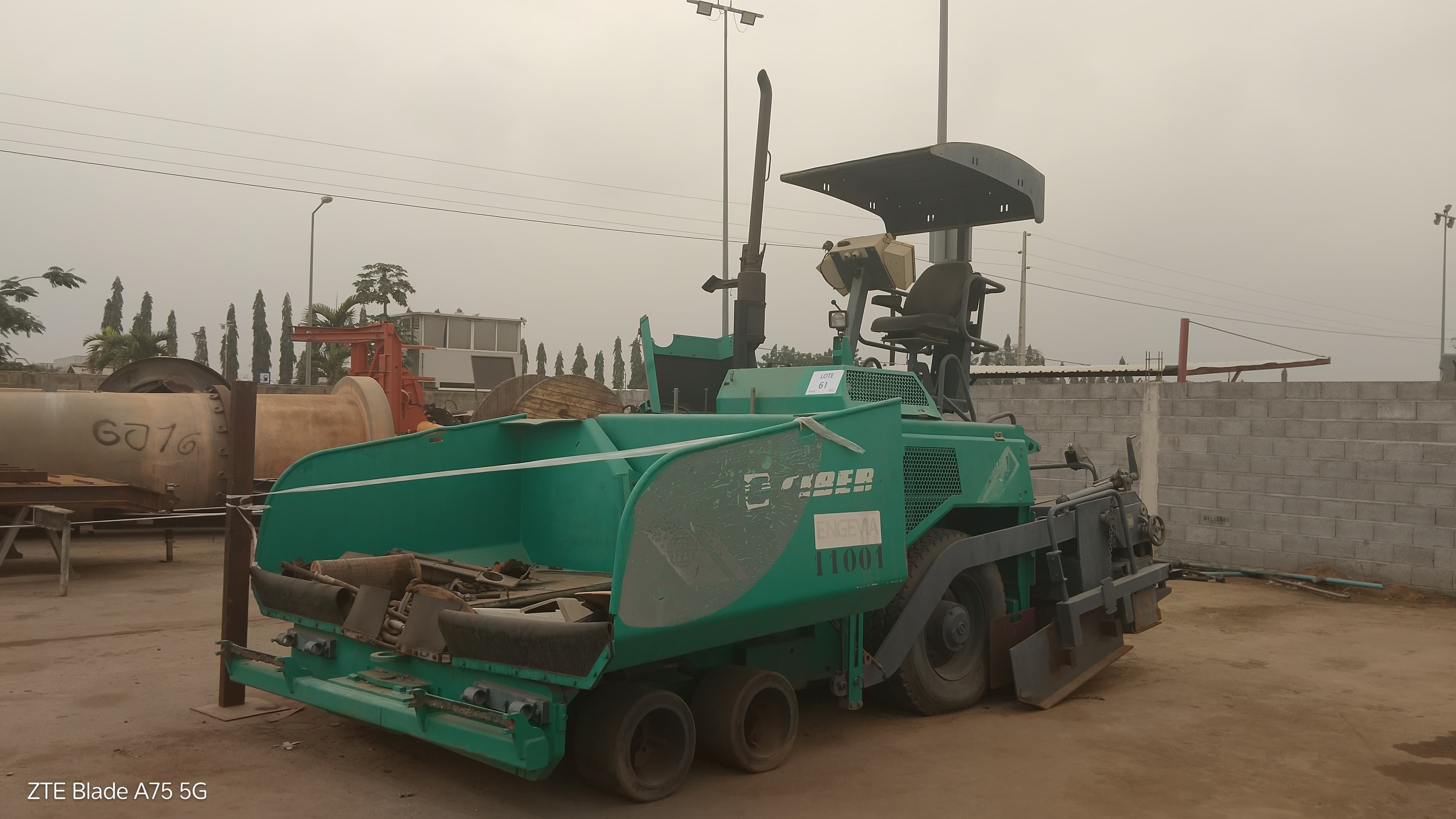 Pavimentadora Betuminoso de Rodas de 12 T CIBER AF 4500 — imagen 2