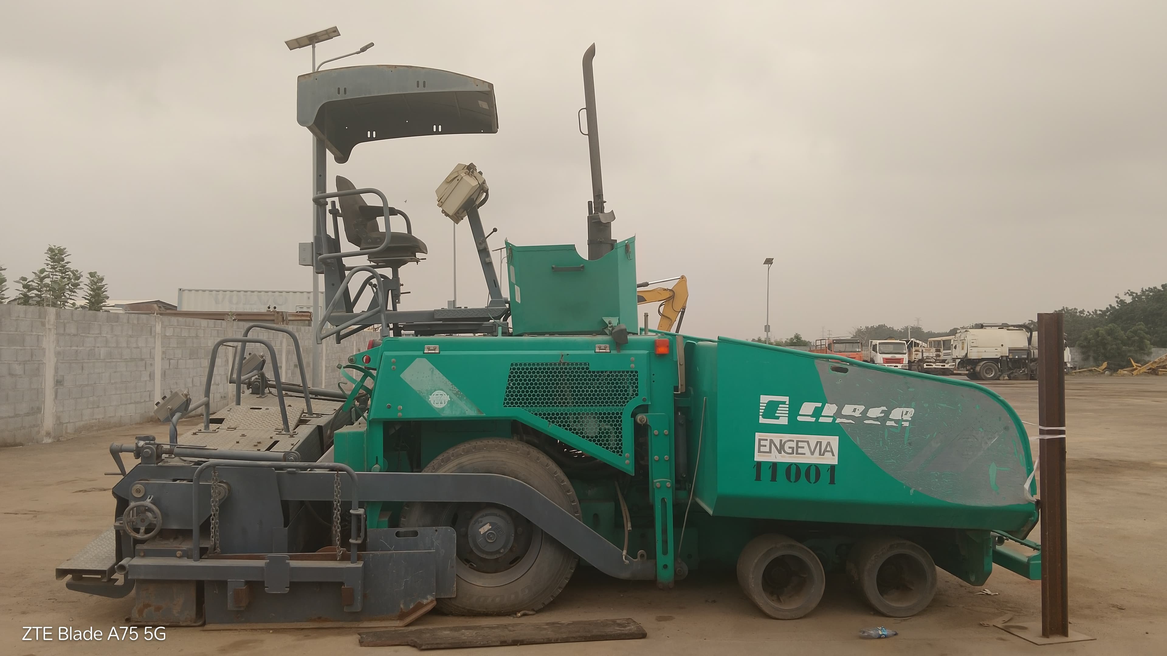 Pavimentadora Betuminoso de Rodas de 12 T CIBER AF 4500 — imagen 3