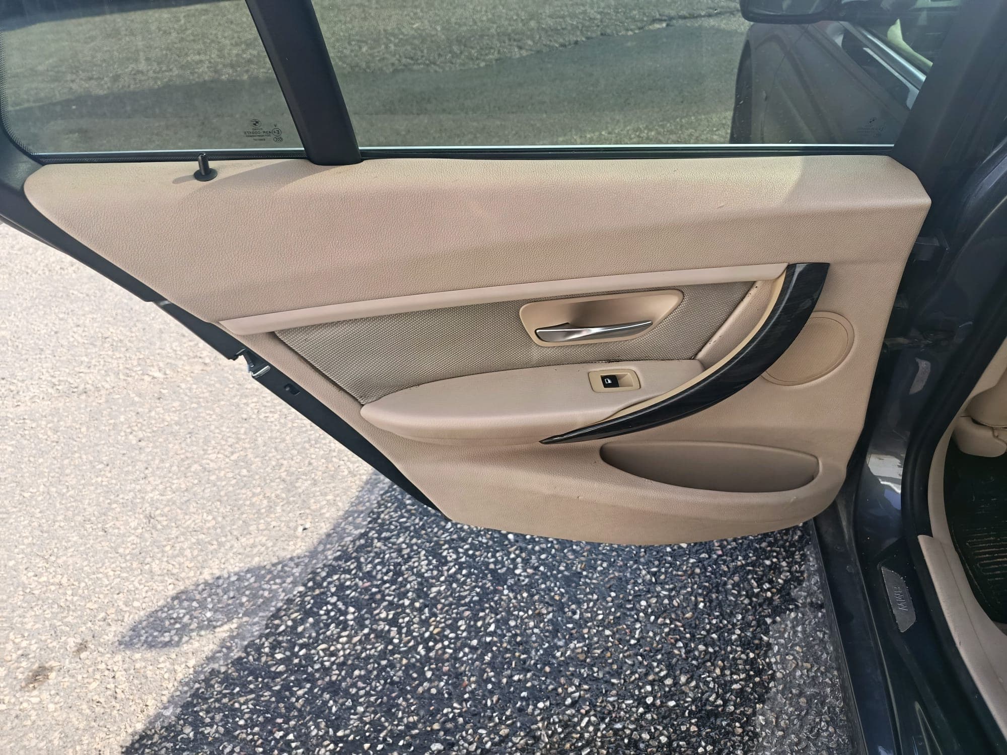 BMW 320d · Ano 2013 — imagem 25
