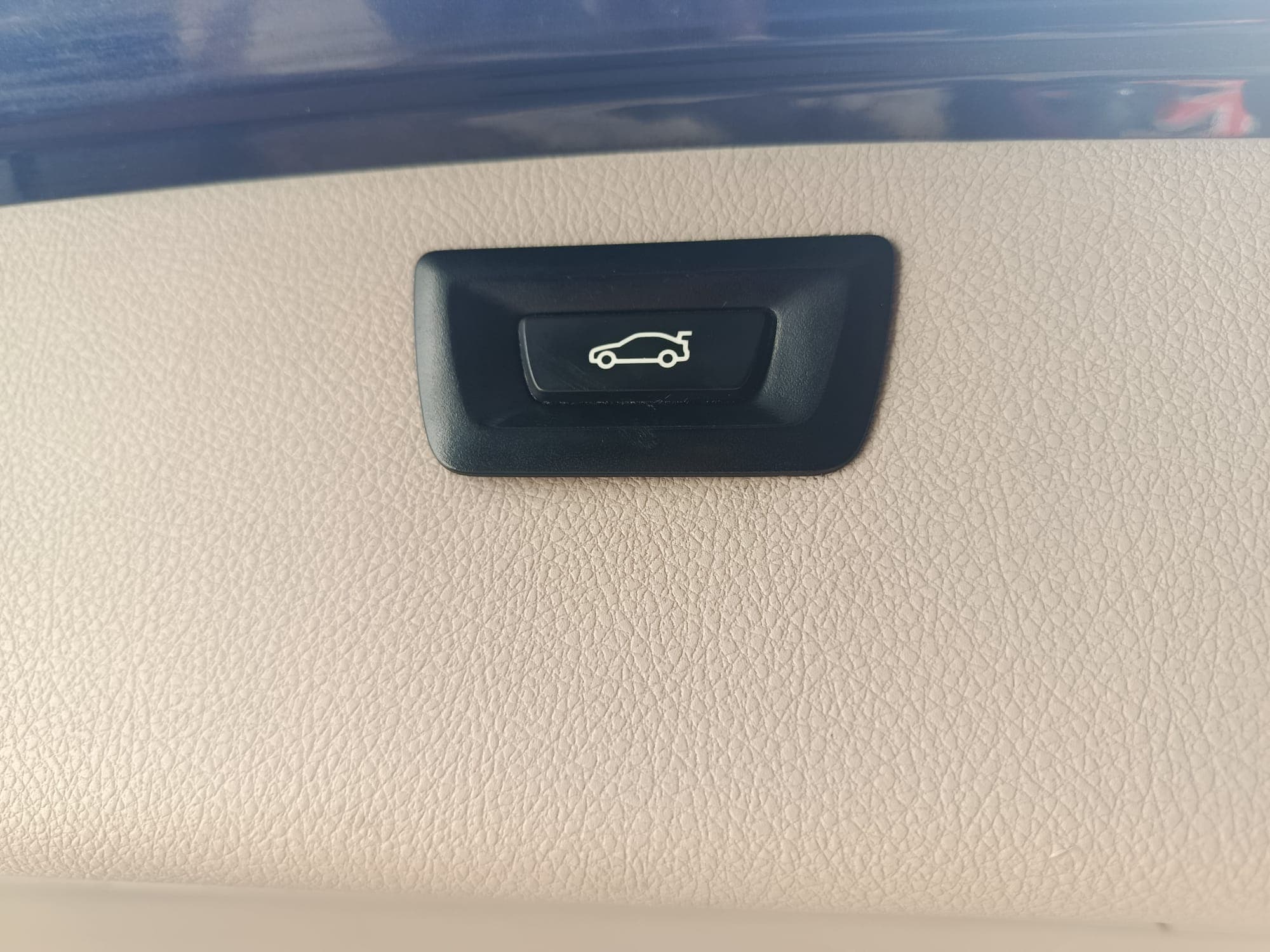 BMW 320d · Ano 2013 — imagem 29
