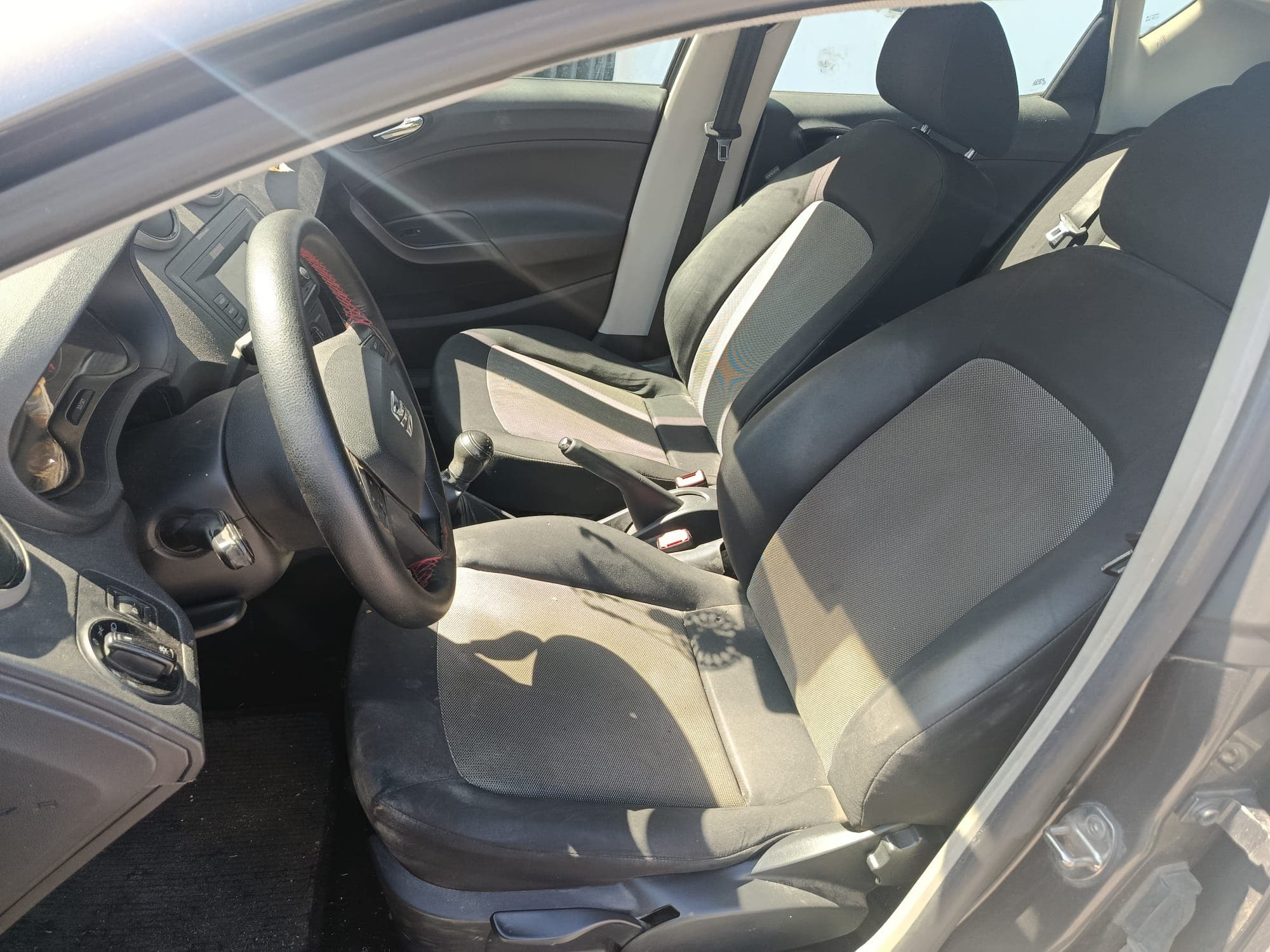 Seat Ibiza · Ano 2016 — imagen 15