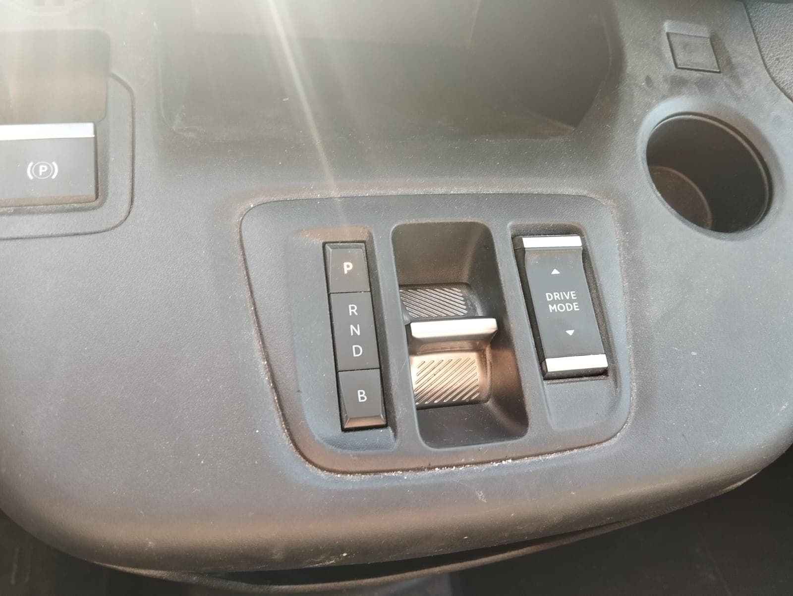 Peugeot E Partner · Ano 2023 — imagem 19