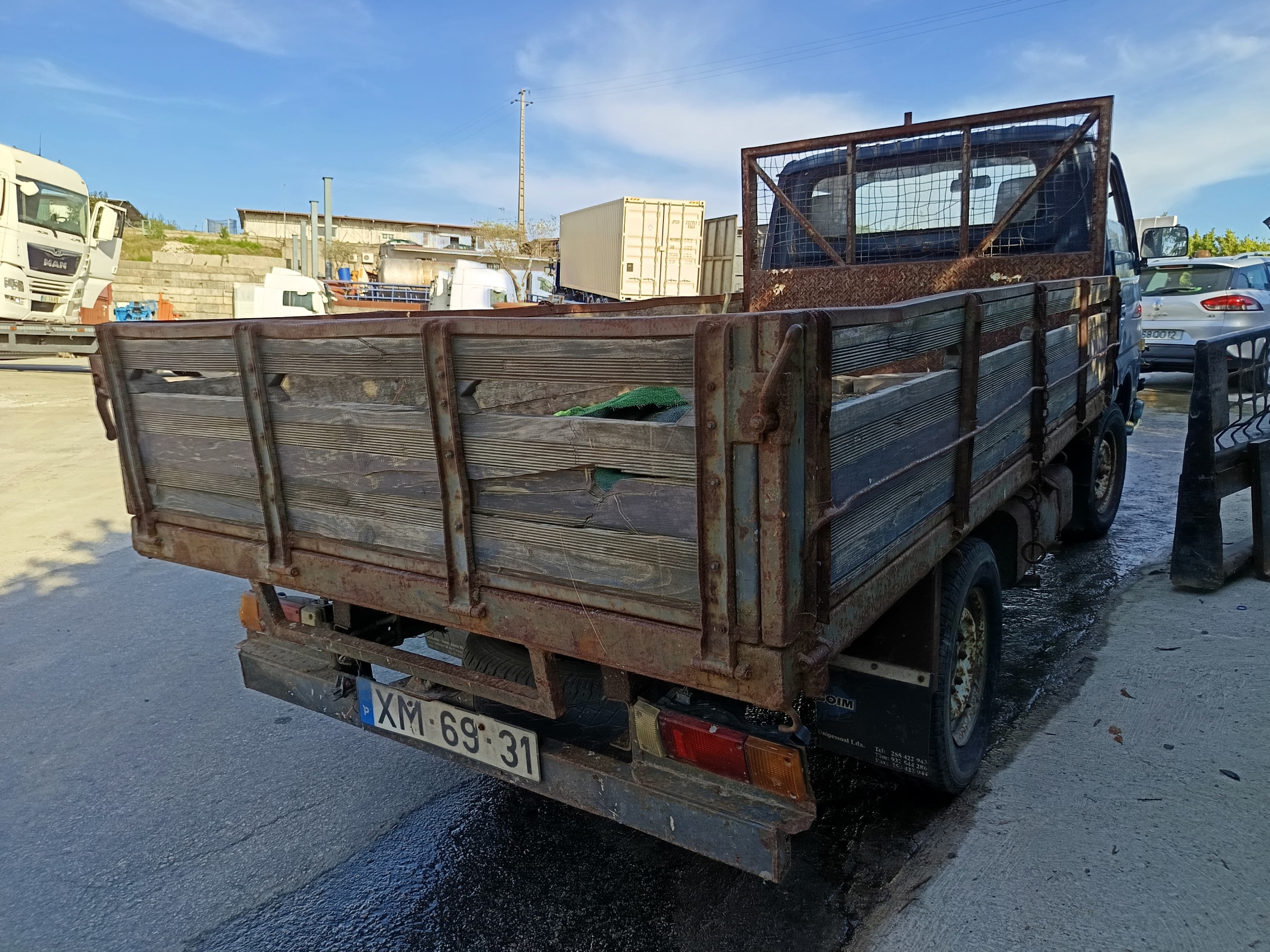 Nissan Cabstar · Ano 1991 — imagem 11