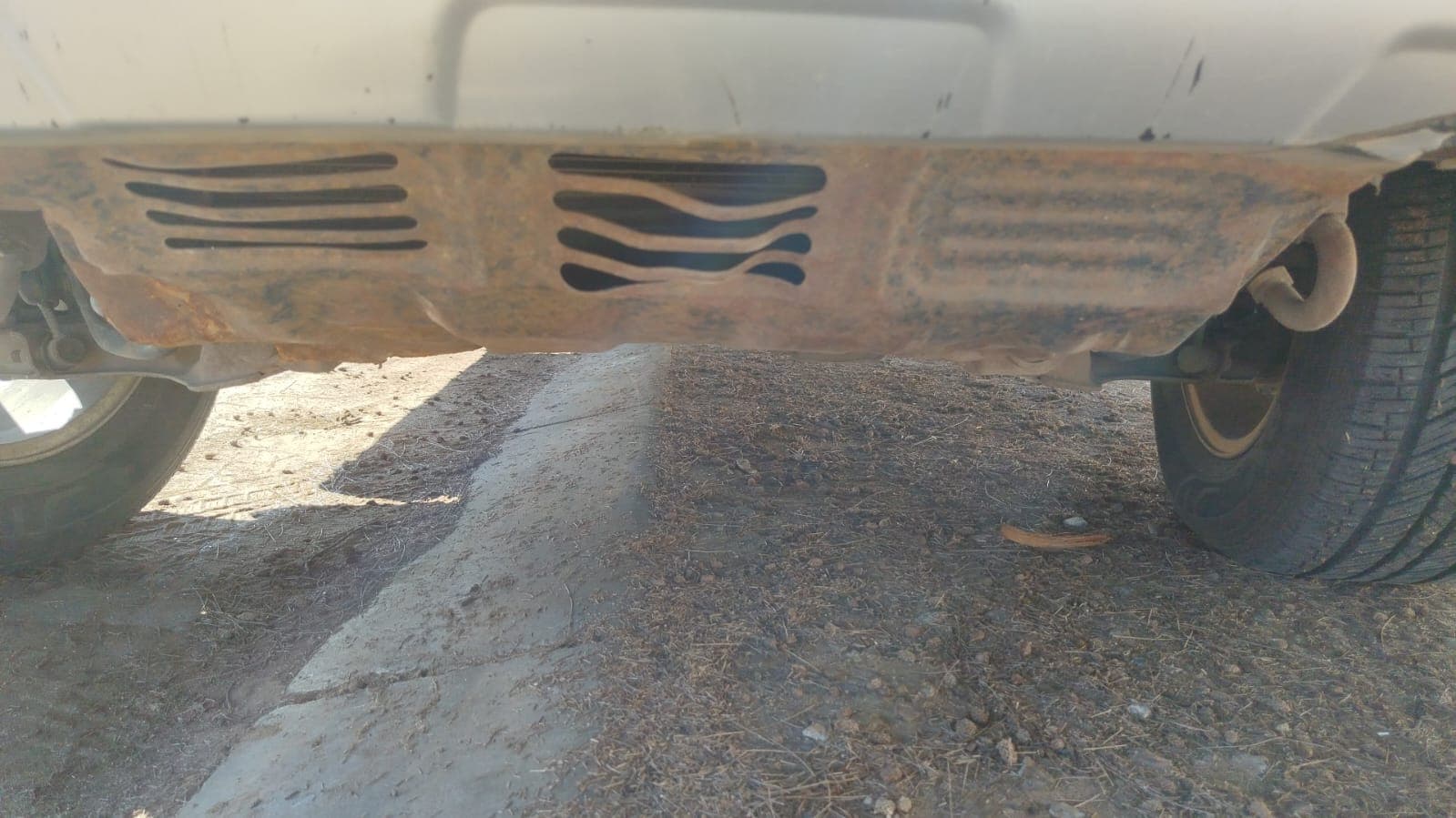 Mitsubishi Triton - 2015 — image 16