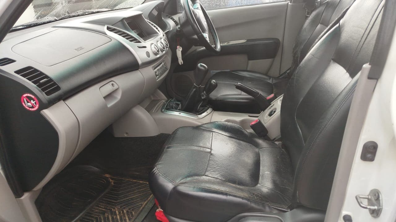 Mitsubishi  Triton - 2014 — image 15