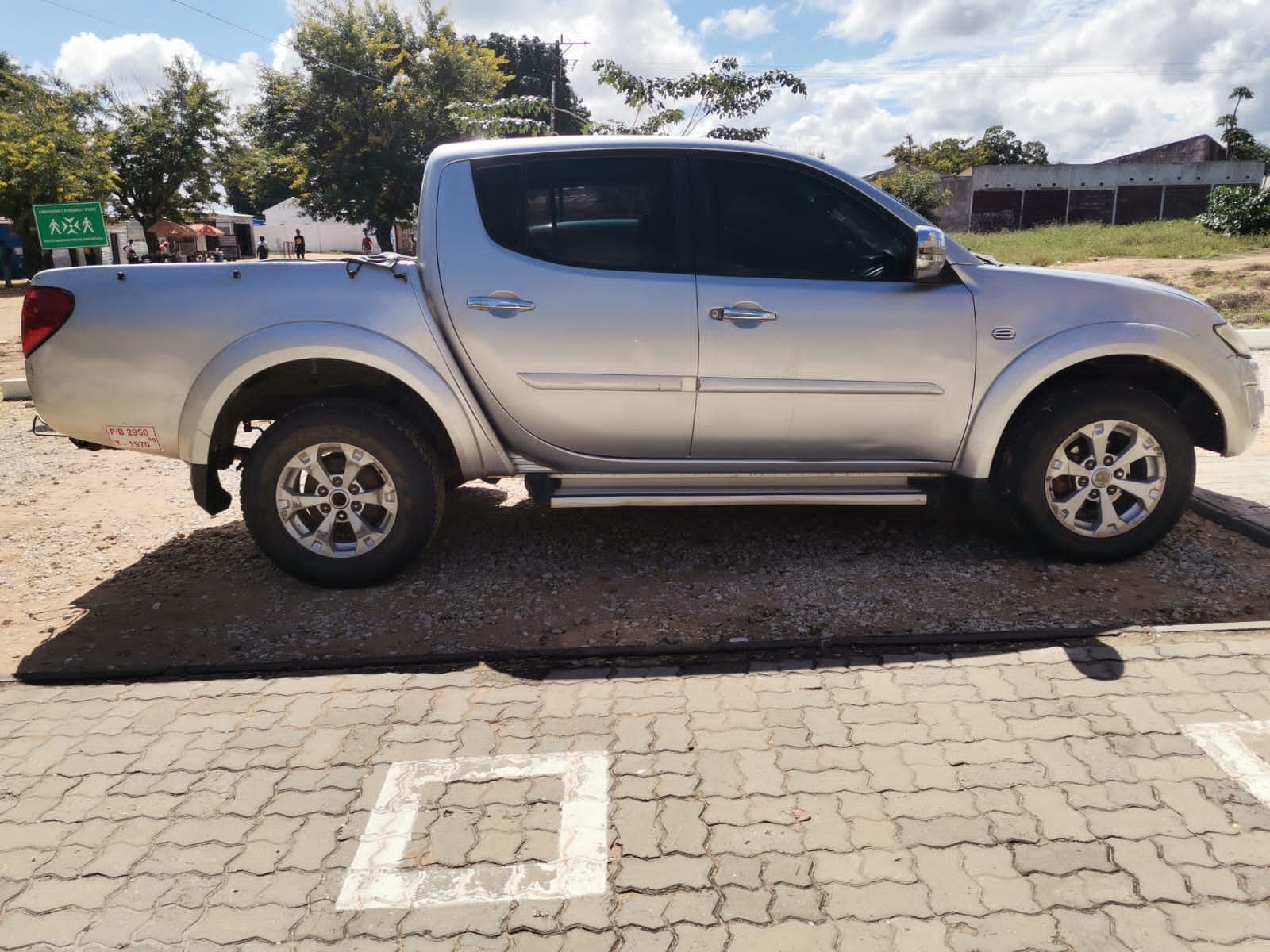 Mitsubishi — imagem 8