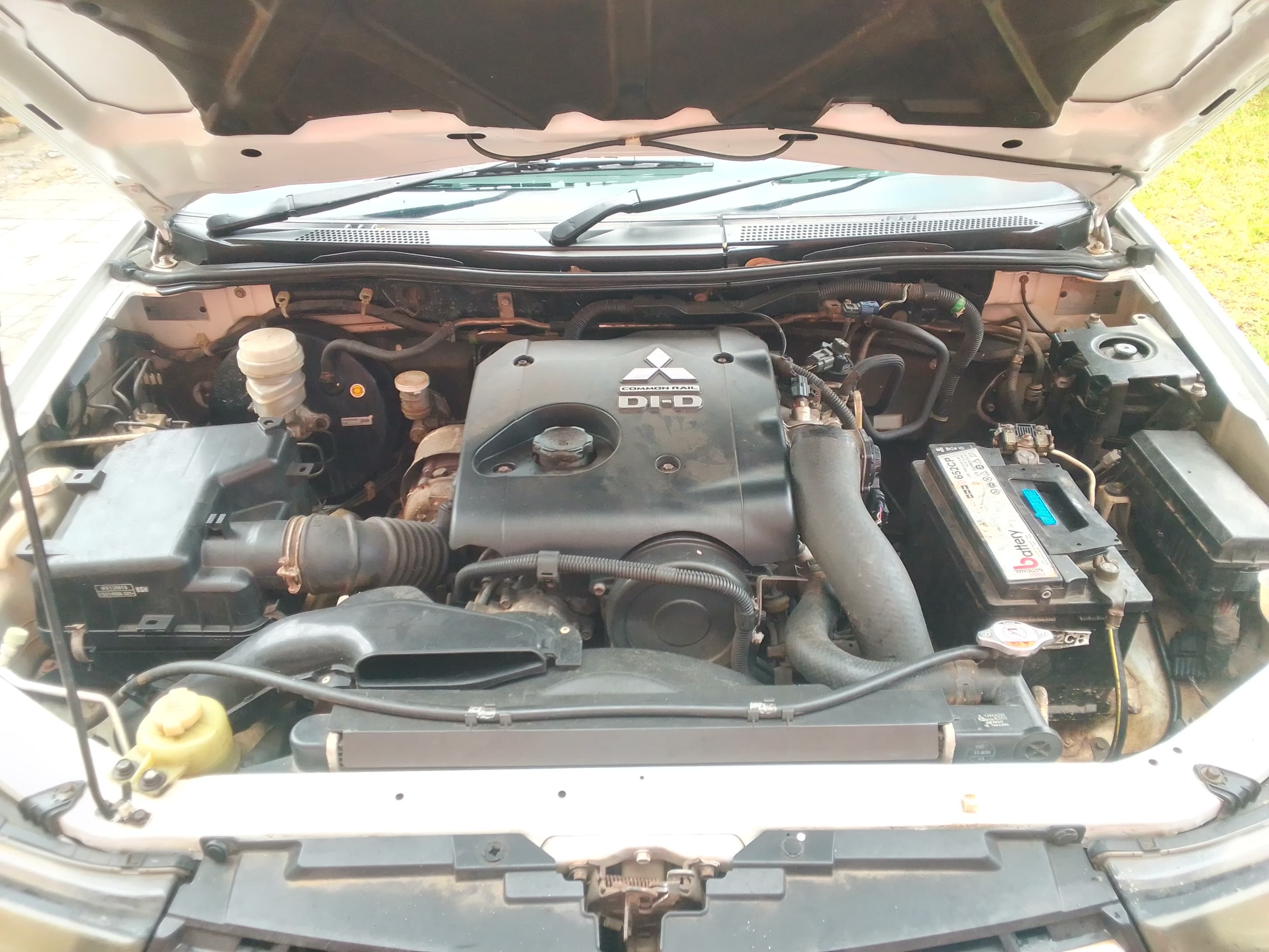 Mitsubishi - 2016 — imagen 4