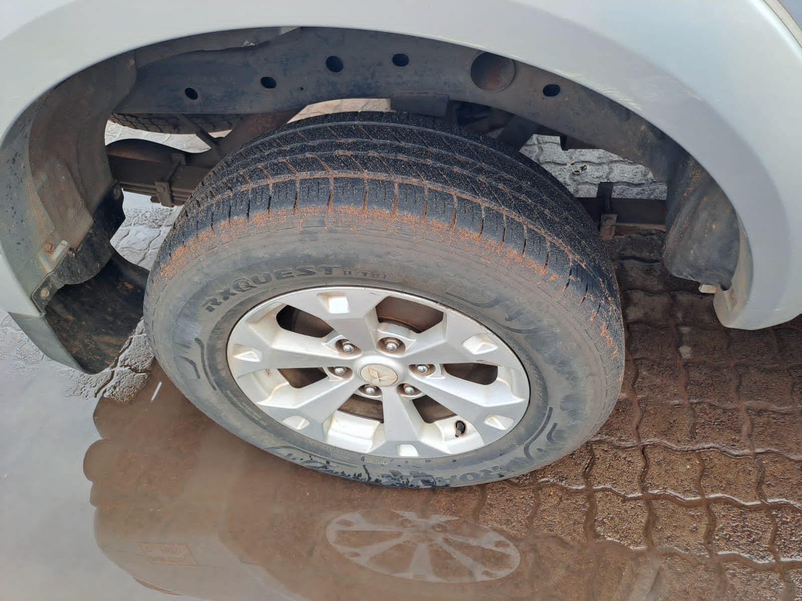 Mitsubishi — image 20