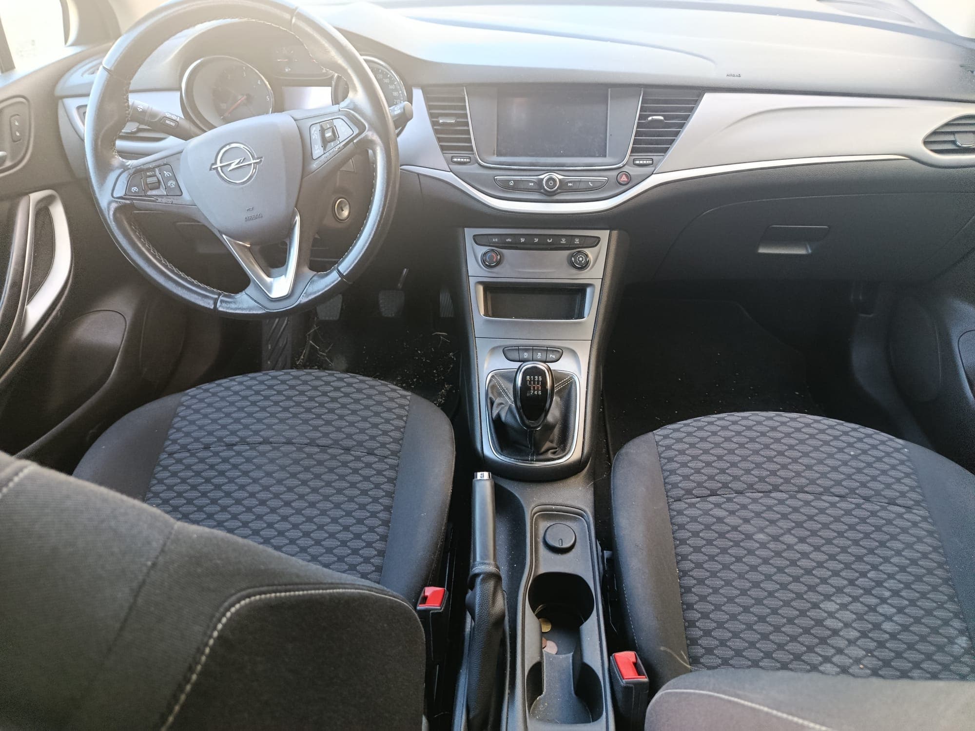 Opel Astra · Year 2021 — image 21