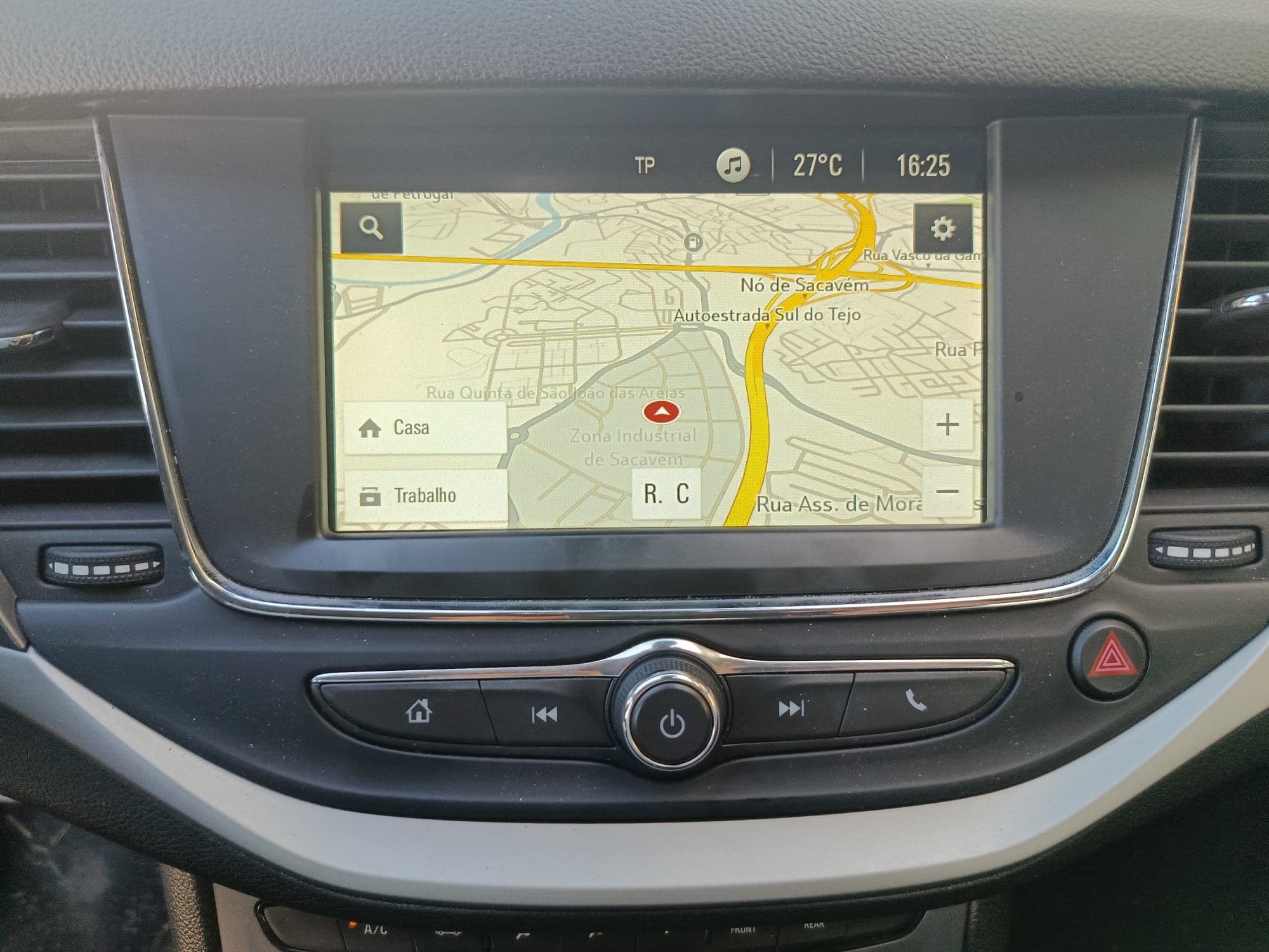 Opel Astra · Year 2021 — image 14