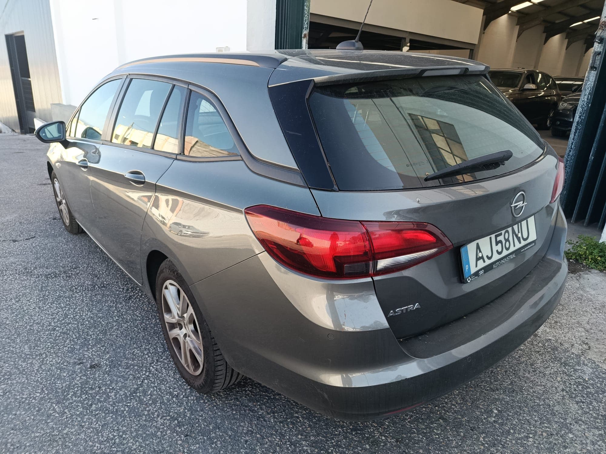 Opel Astra · Year 2021 — image 5