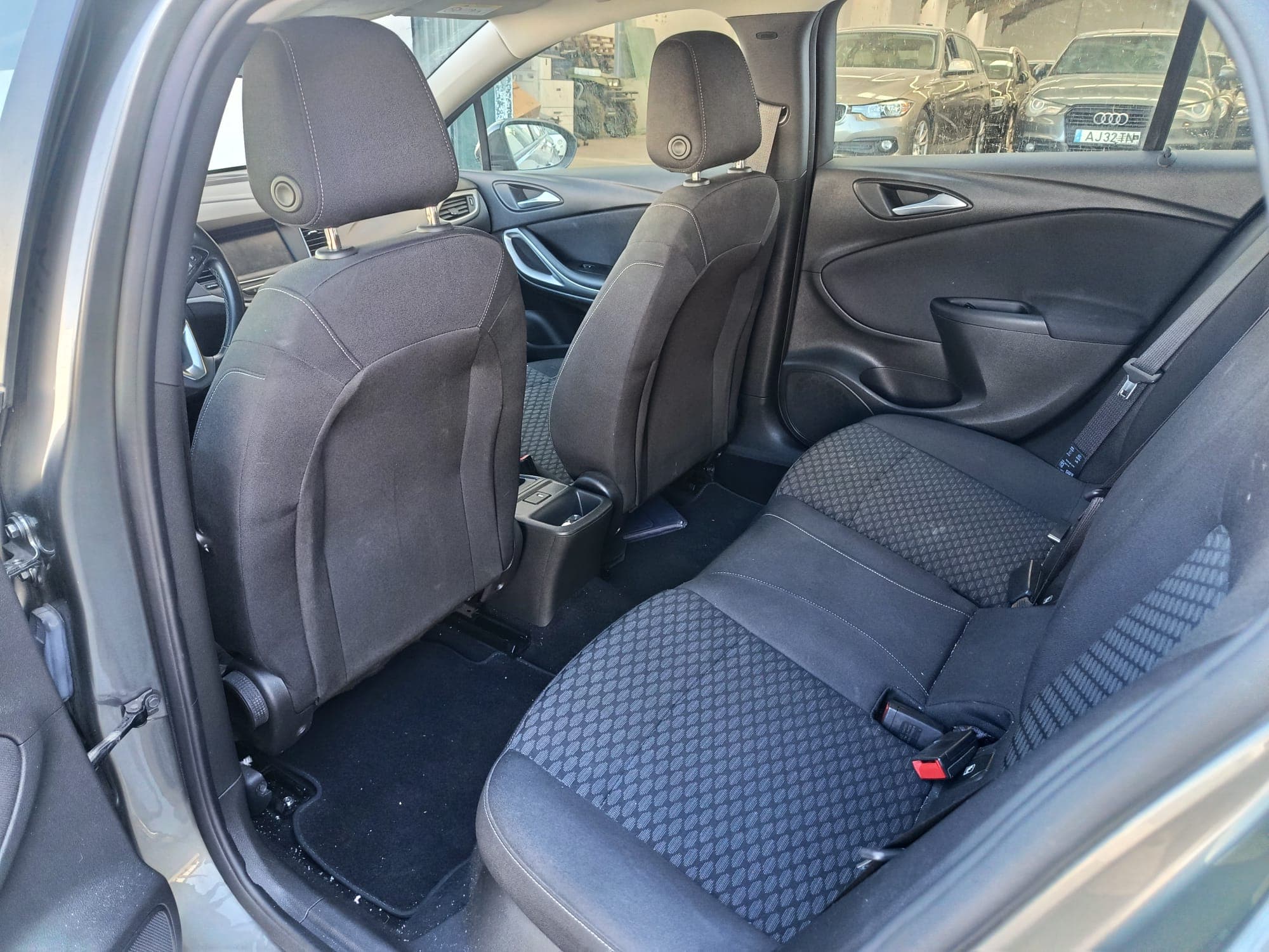 Opel Astra · Year 2021 — image 22