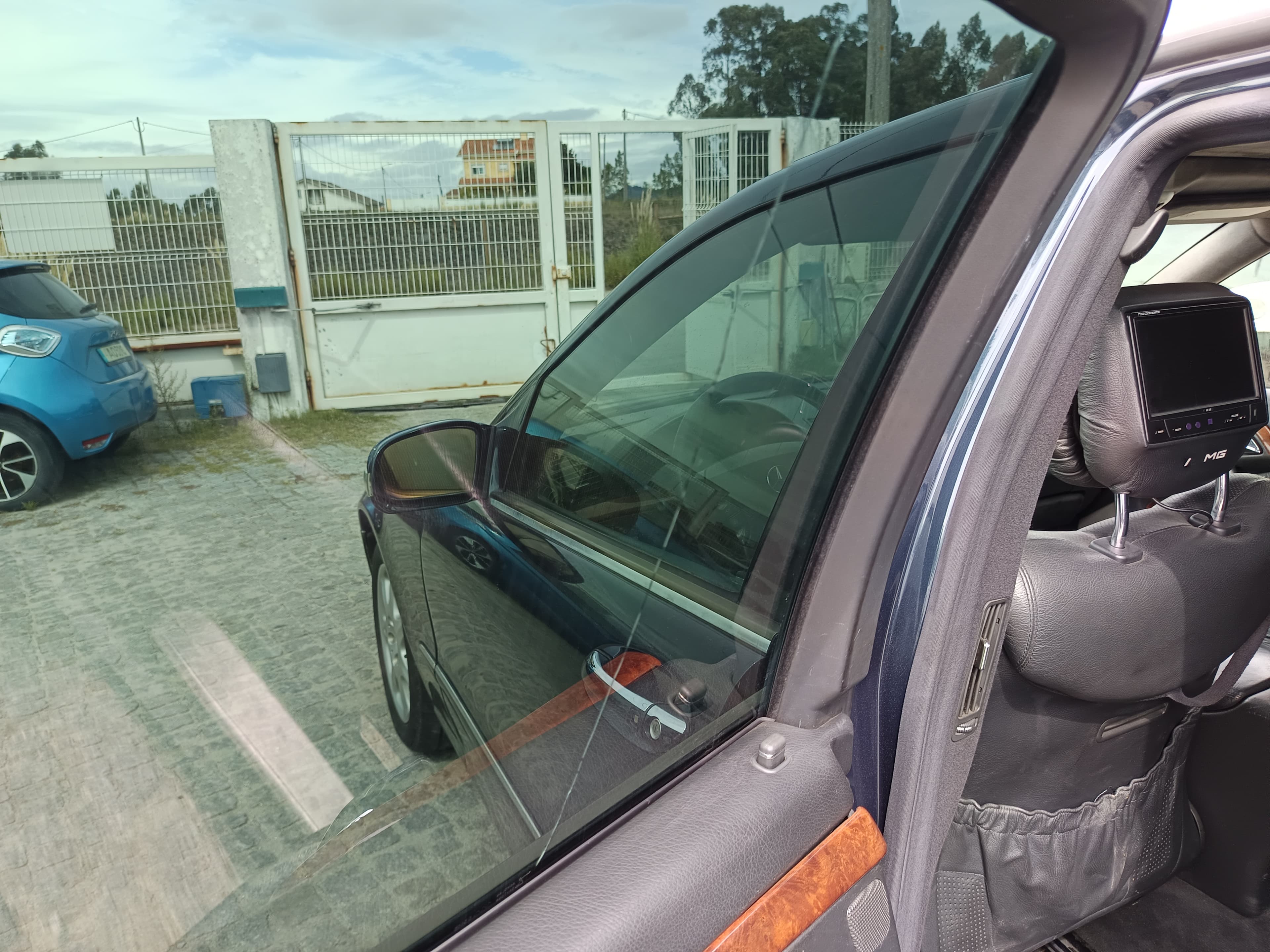 Mercedes-Benz S 320 CDI · Ano 2000 — imagem 32