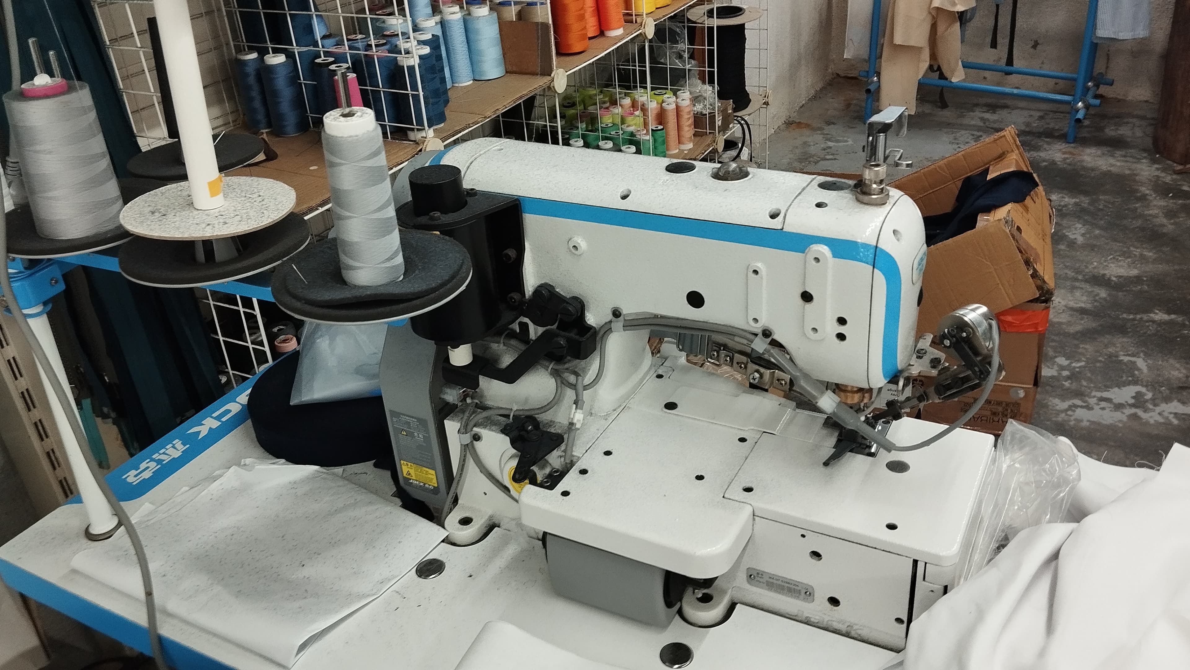 Machine à clore cloret — image 2