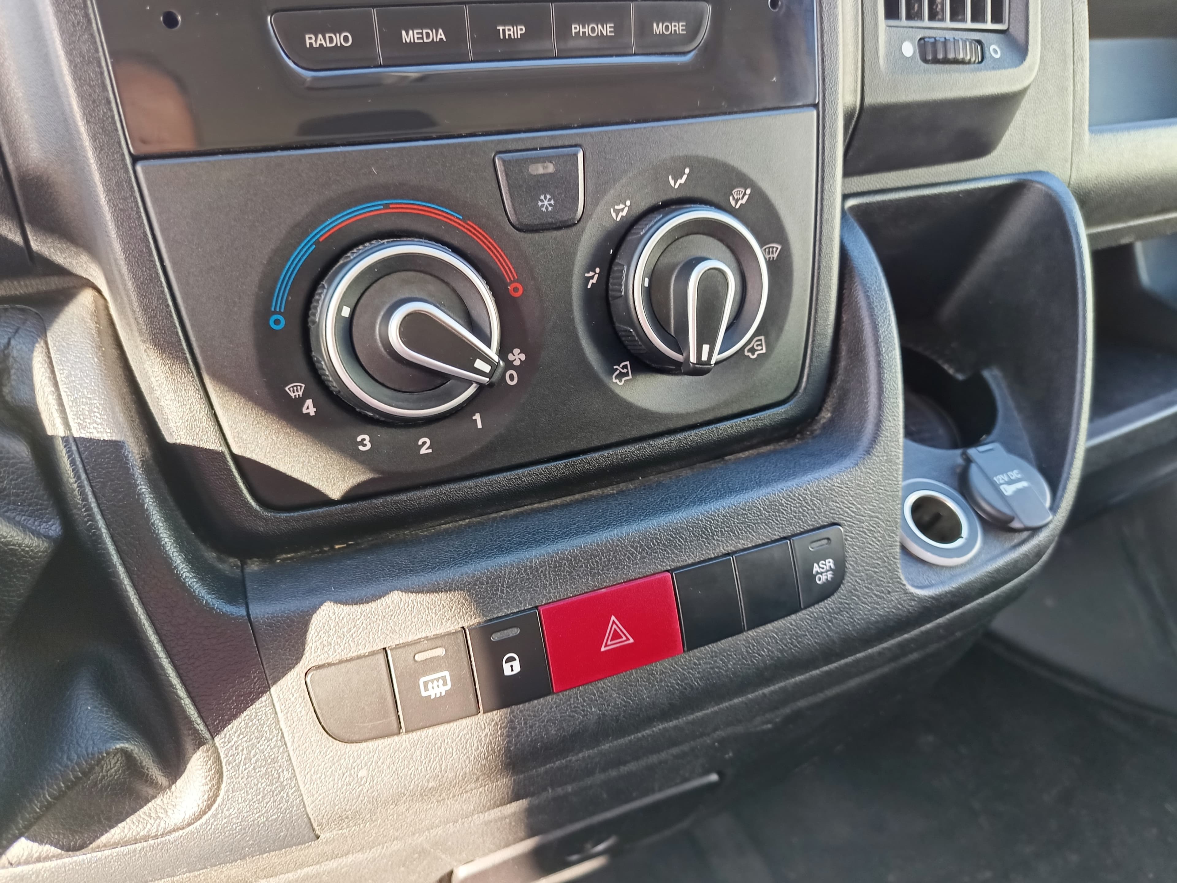 Citroën Jumper · Ano 2020 — image 35