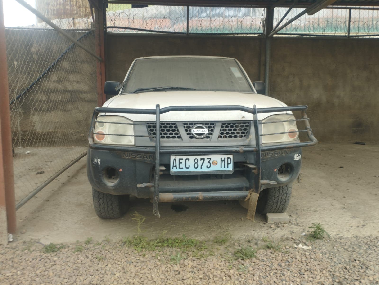 NISSAN HARDBODY C/D - 2013 — imagem 2