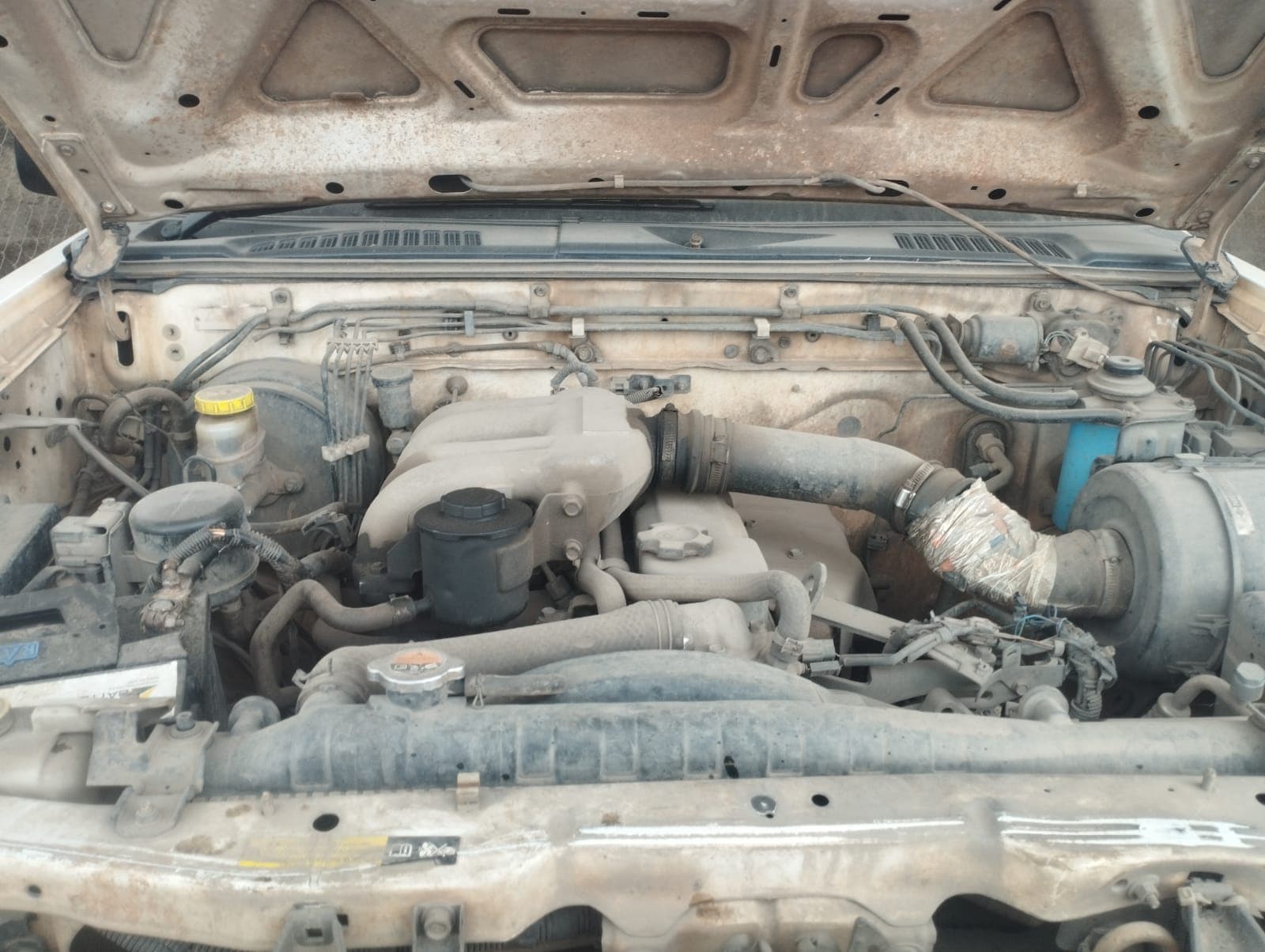 NISSAN HARDBODY C/D - 2013 — imagem 4