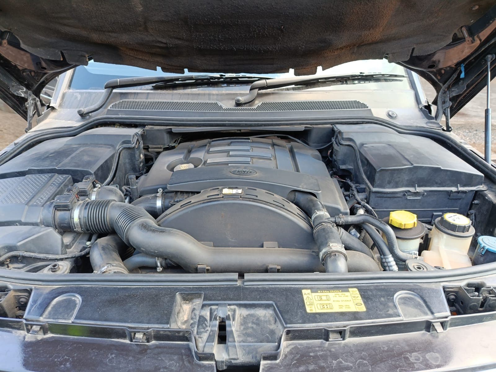 Land Rover Discovery 4 TDV6 S_2,78m - 2010 — imagem 10