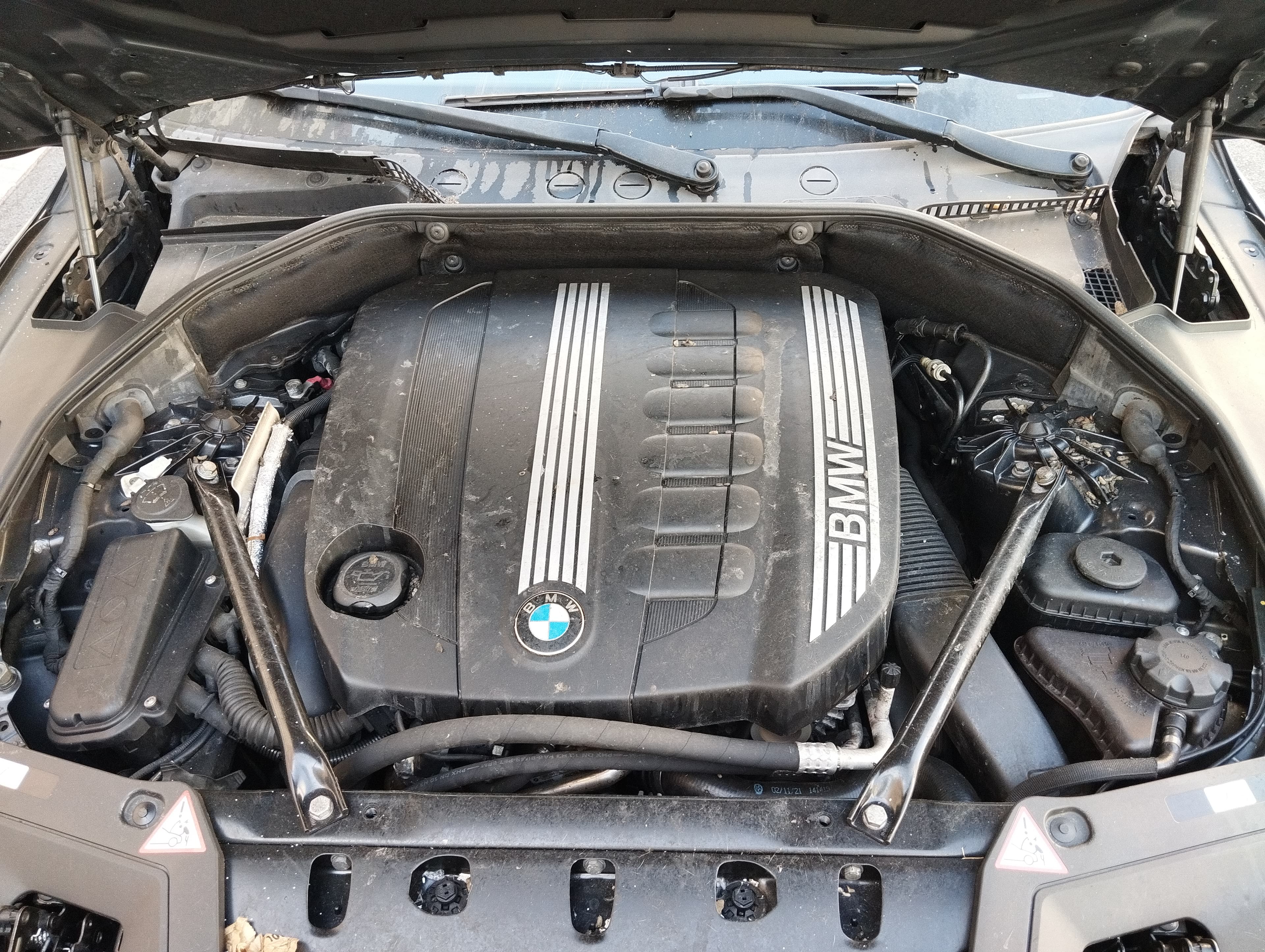 BMW 530d GT 3.0 · Ano 2009 — image 18