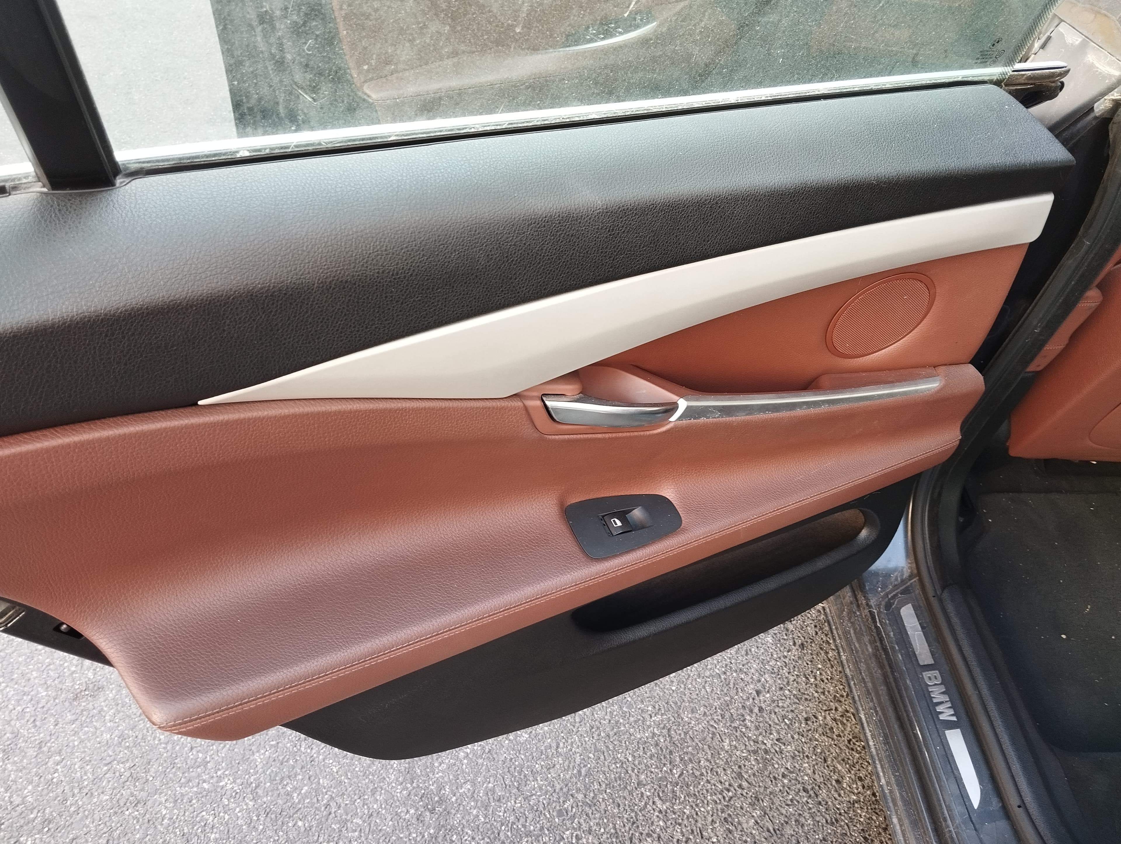 BMW 530d GT 3.0 · Ano 2009 — image 12