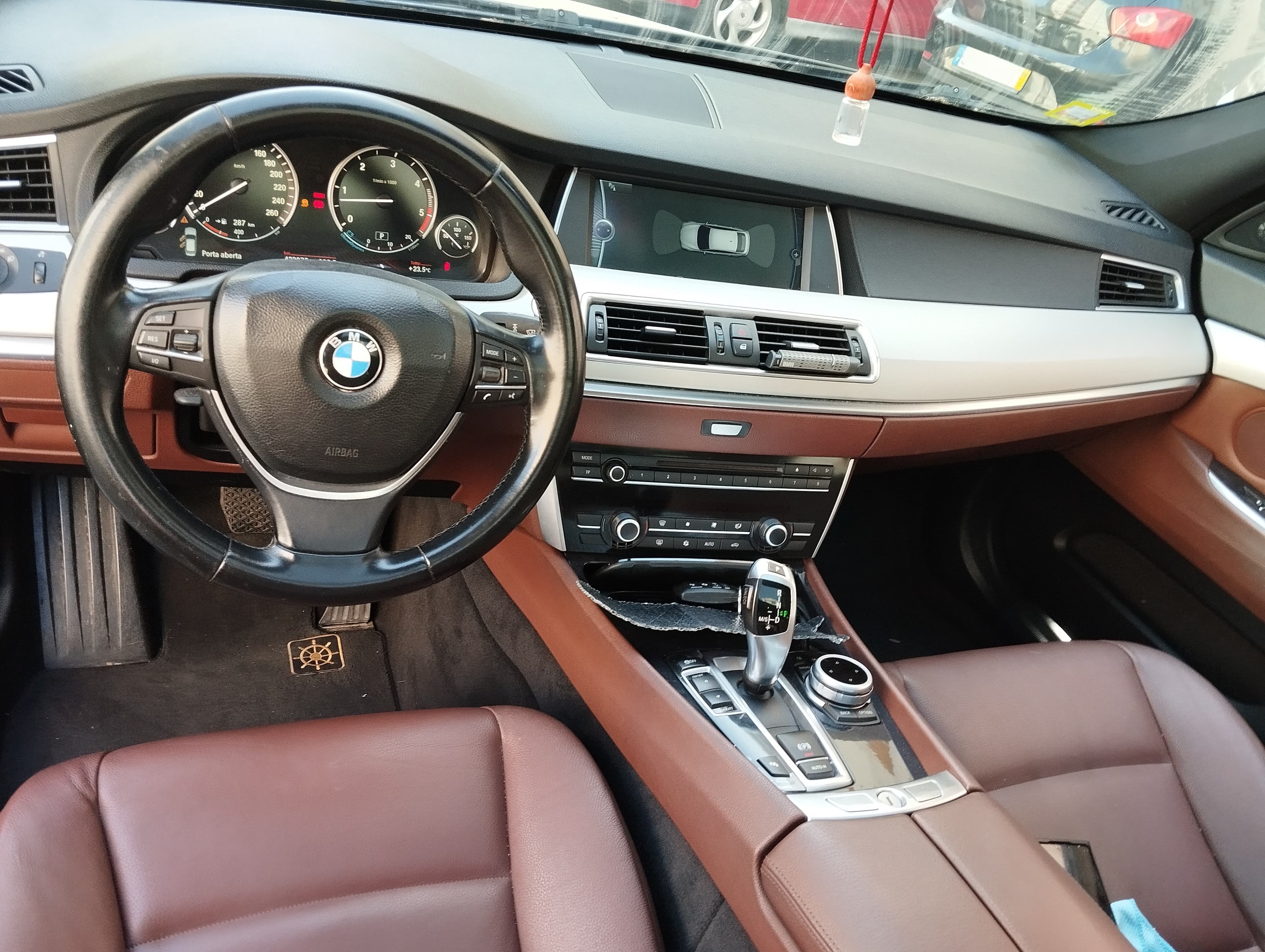 BMW 530d GT 3.0 · Ano 2009 — image 9
