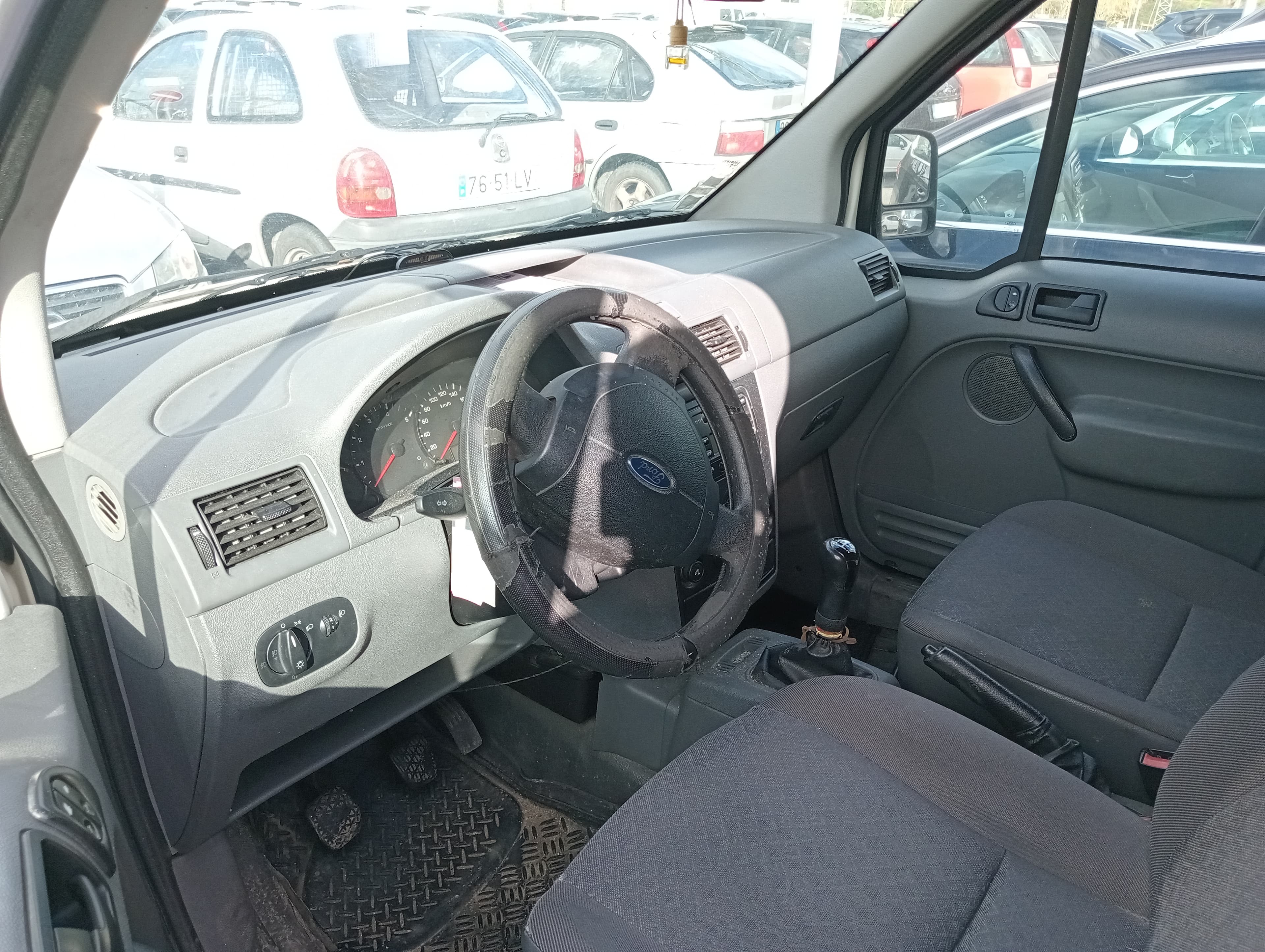 Ford Transit Connect · Año 2006 — imagen 6