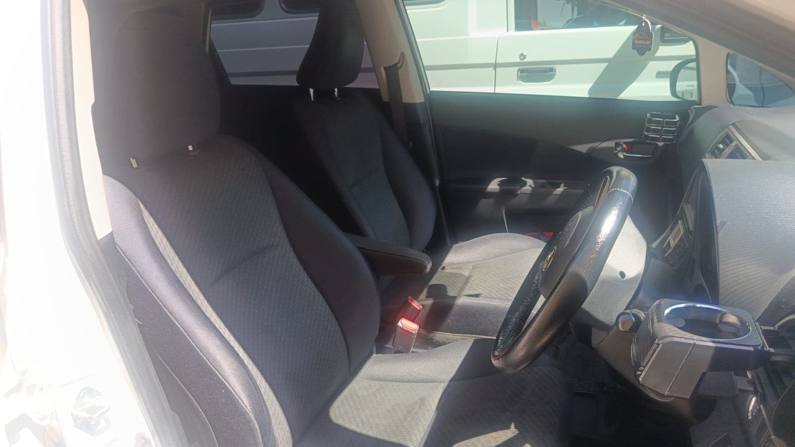 Toyota Ractis_2,55m - 2011 — imagem 11