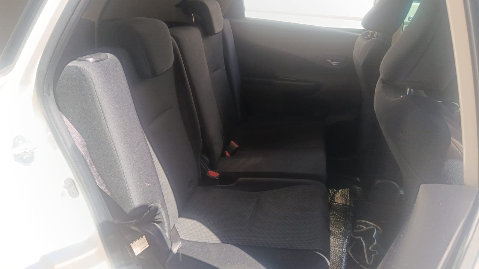 Toyota Ractis_2,55m - 2011 — imagem 14