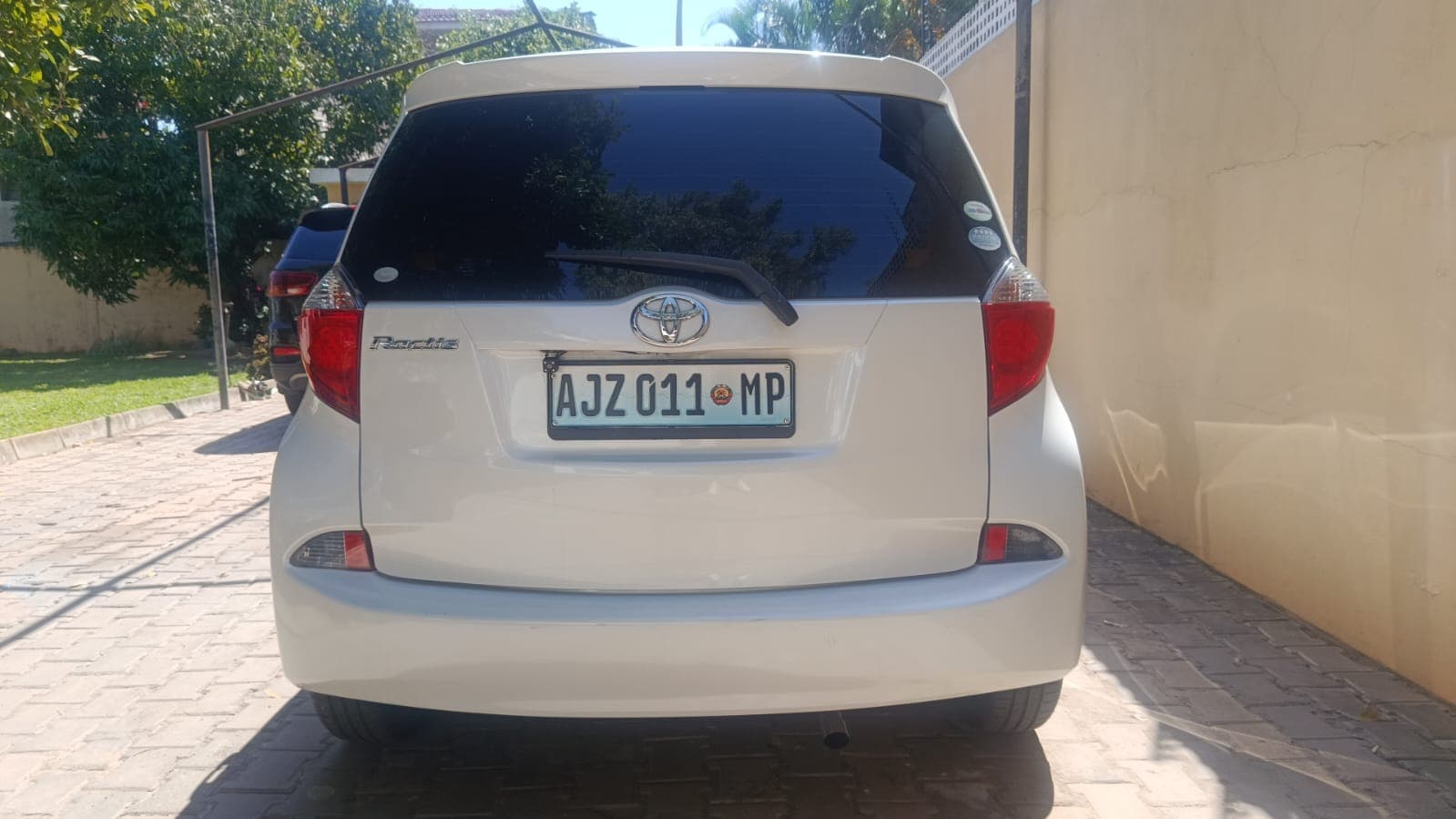 Toyota Ractis_2,55m - 2011 — imagem 18