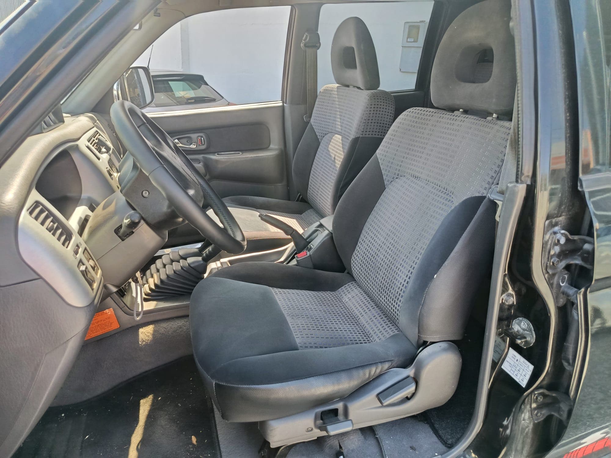 Mitsubishi L 200 · Año 2004 — imagen 13