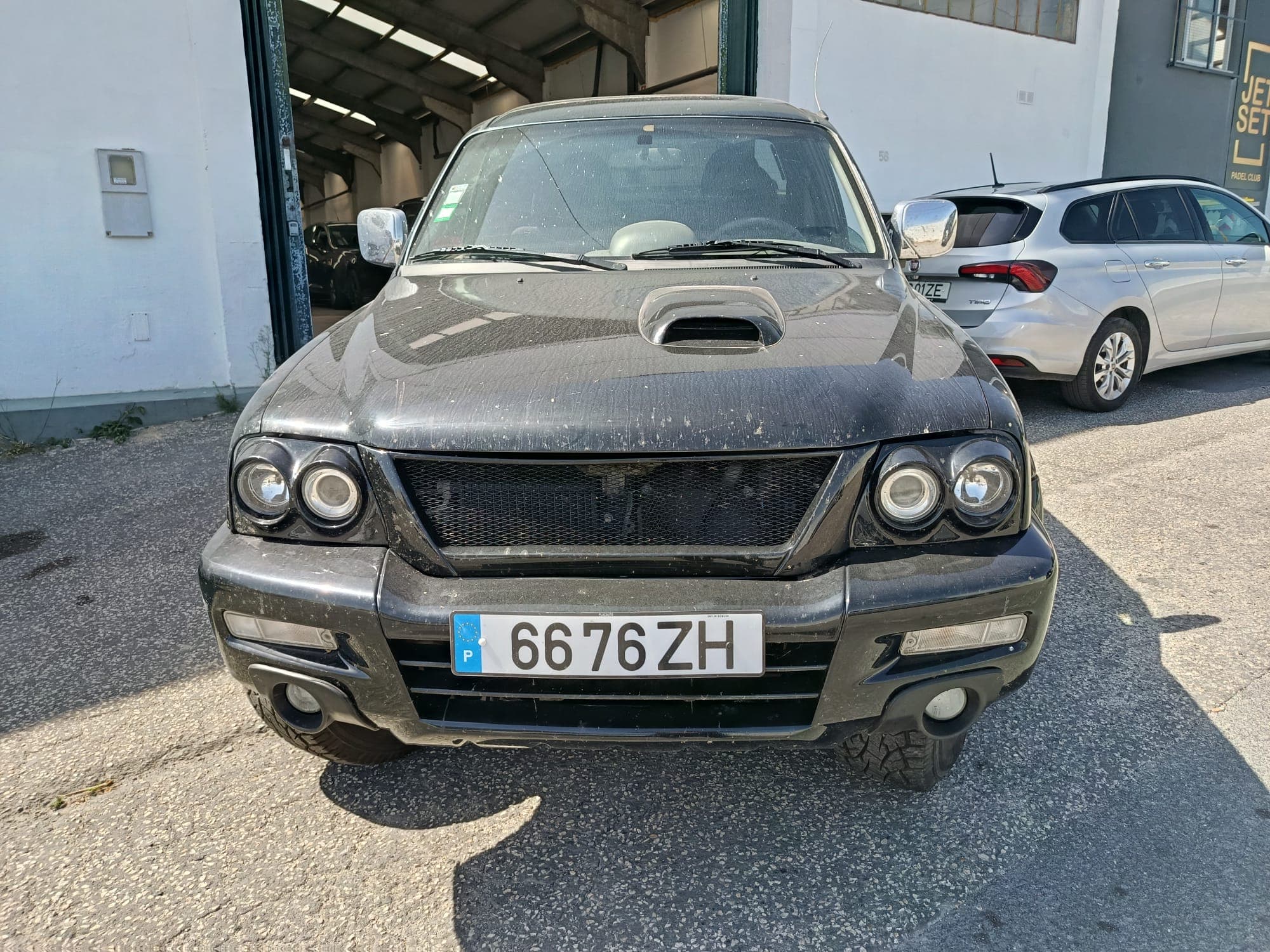 Mitsubishi L 200 · Año 2004 — imagen 2