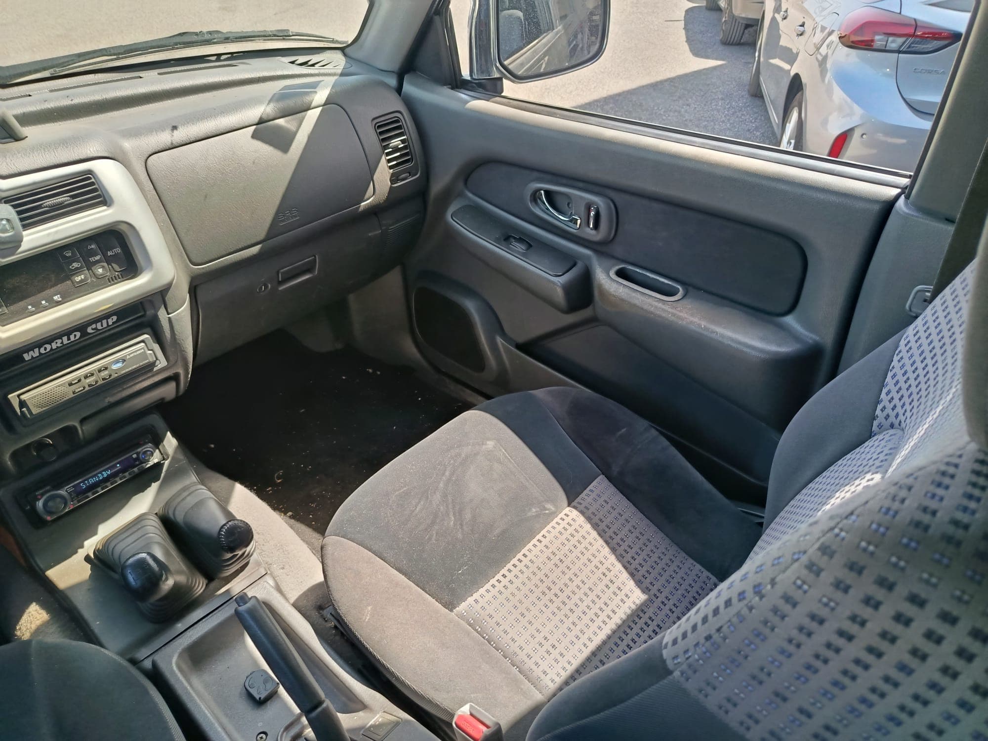 Mitsubishi L 200 · Año 2004 — imagen 23