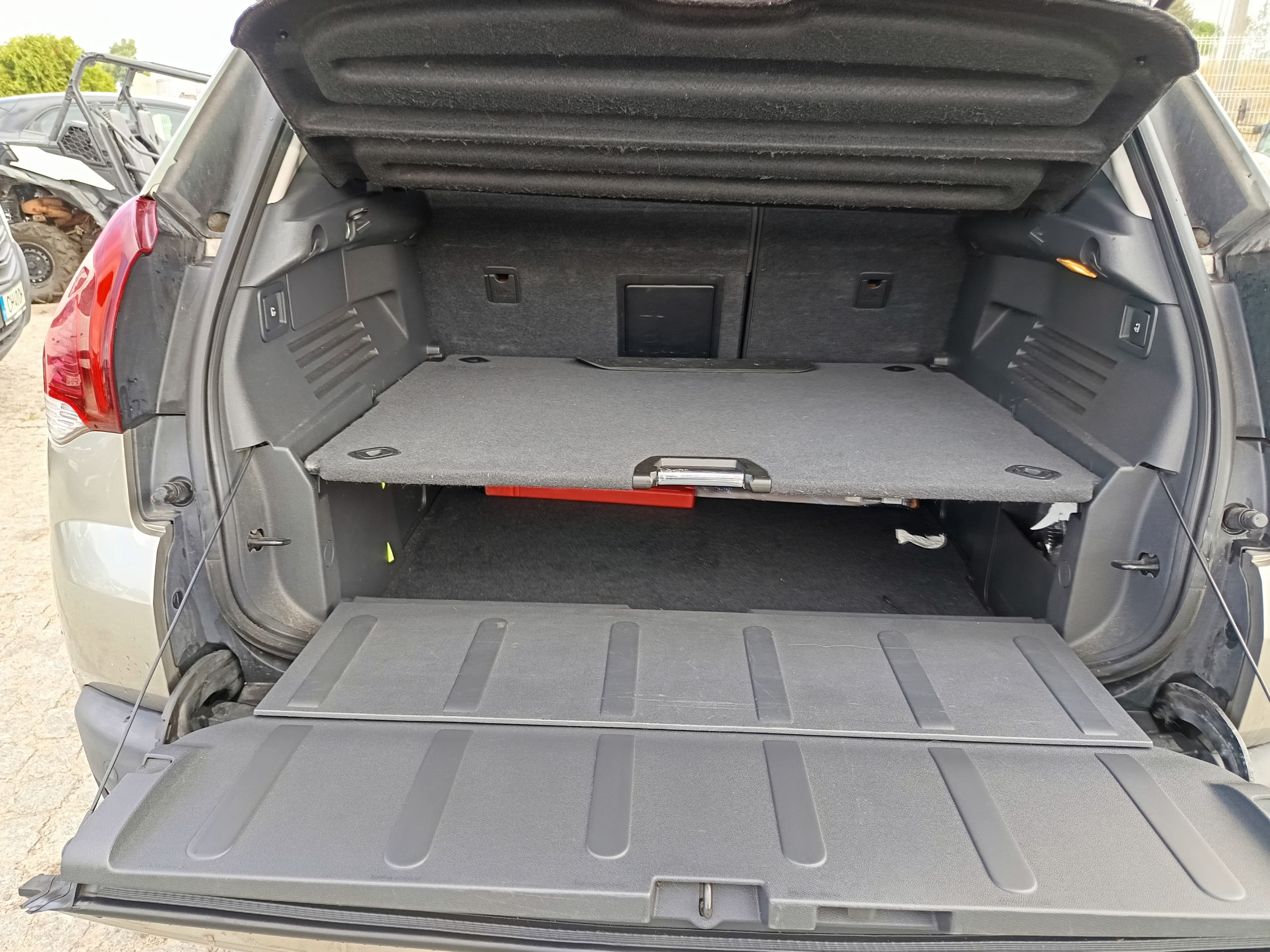 Peugeot 3008 · Ano 2015 — imagen 19