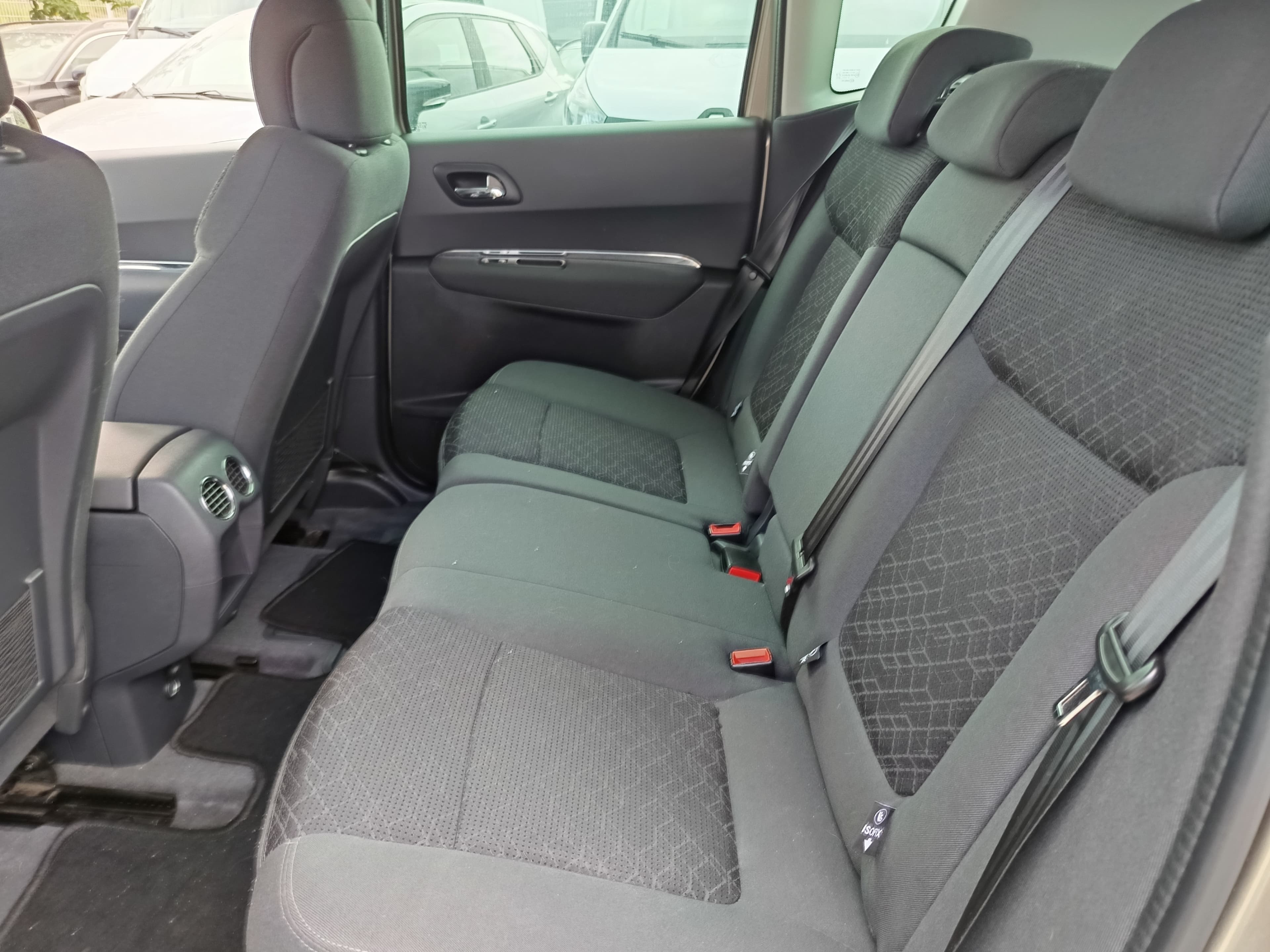 Peugeot 3008 · Ano 2015 — imagen 30