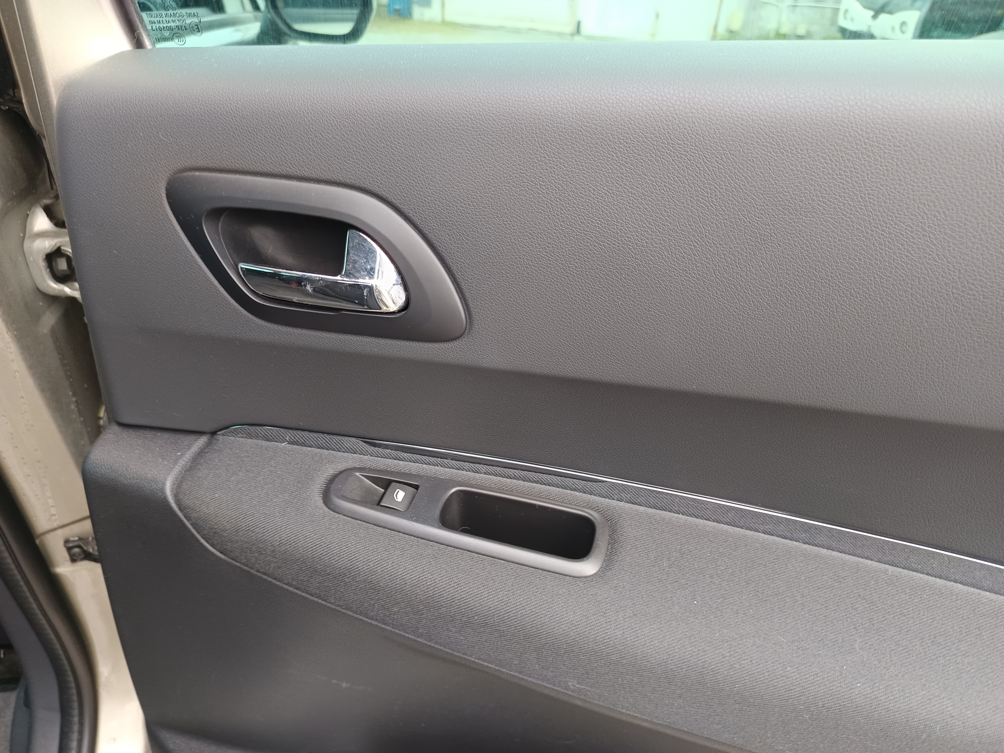 Peugeot 3008 · Ano 2015 — imagen 22