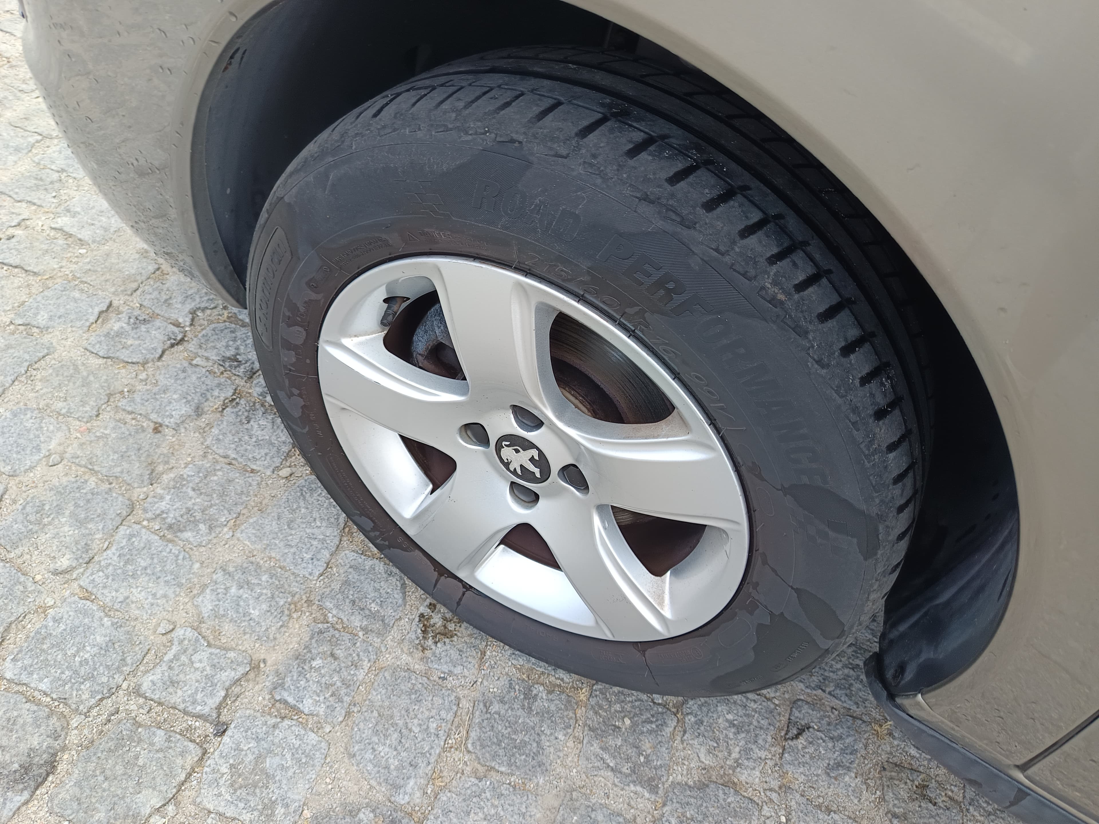 Peugeot 3008 · Ano 2015 — imagen 10