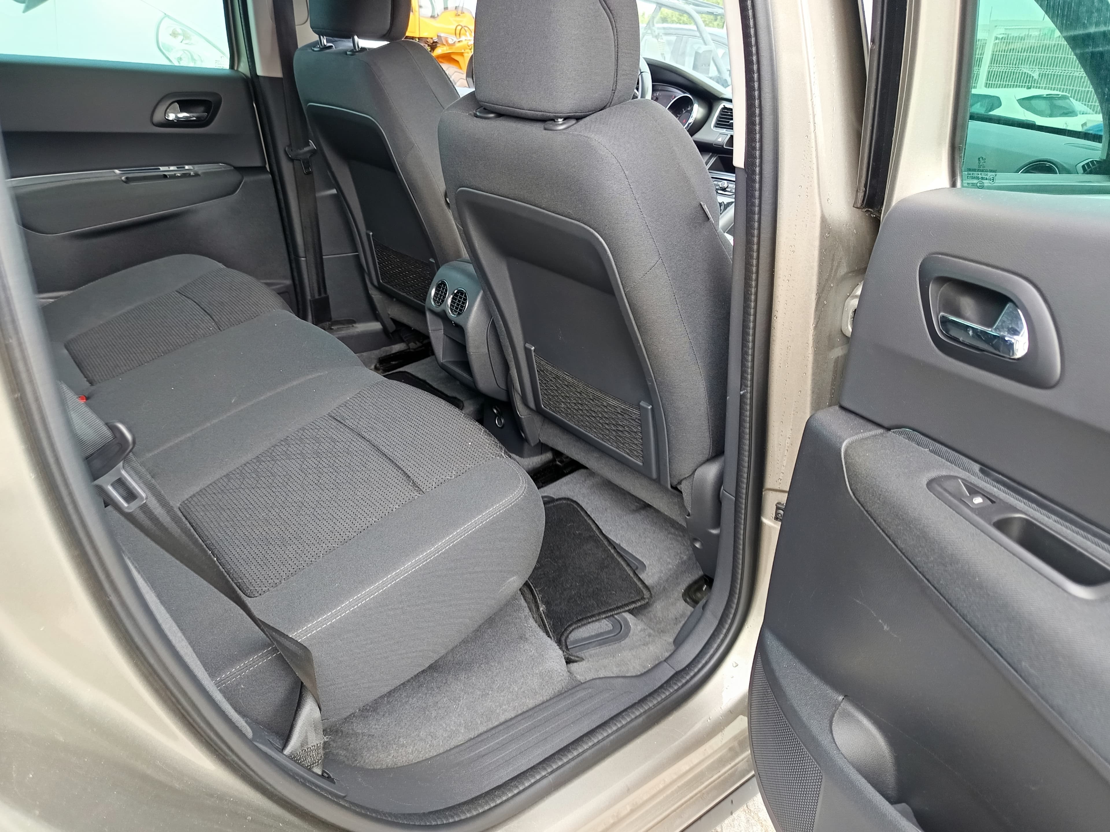 Peugeot 3008 · Ano 2015 — imagen 21
