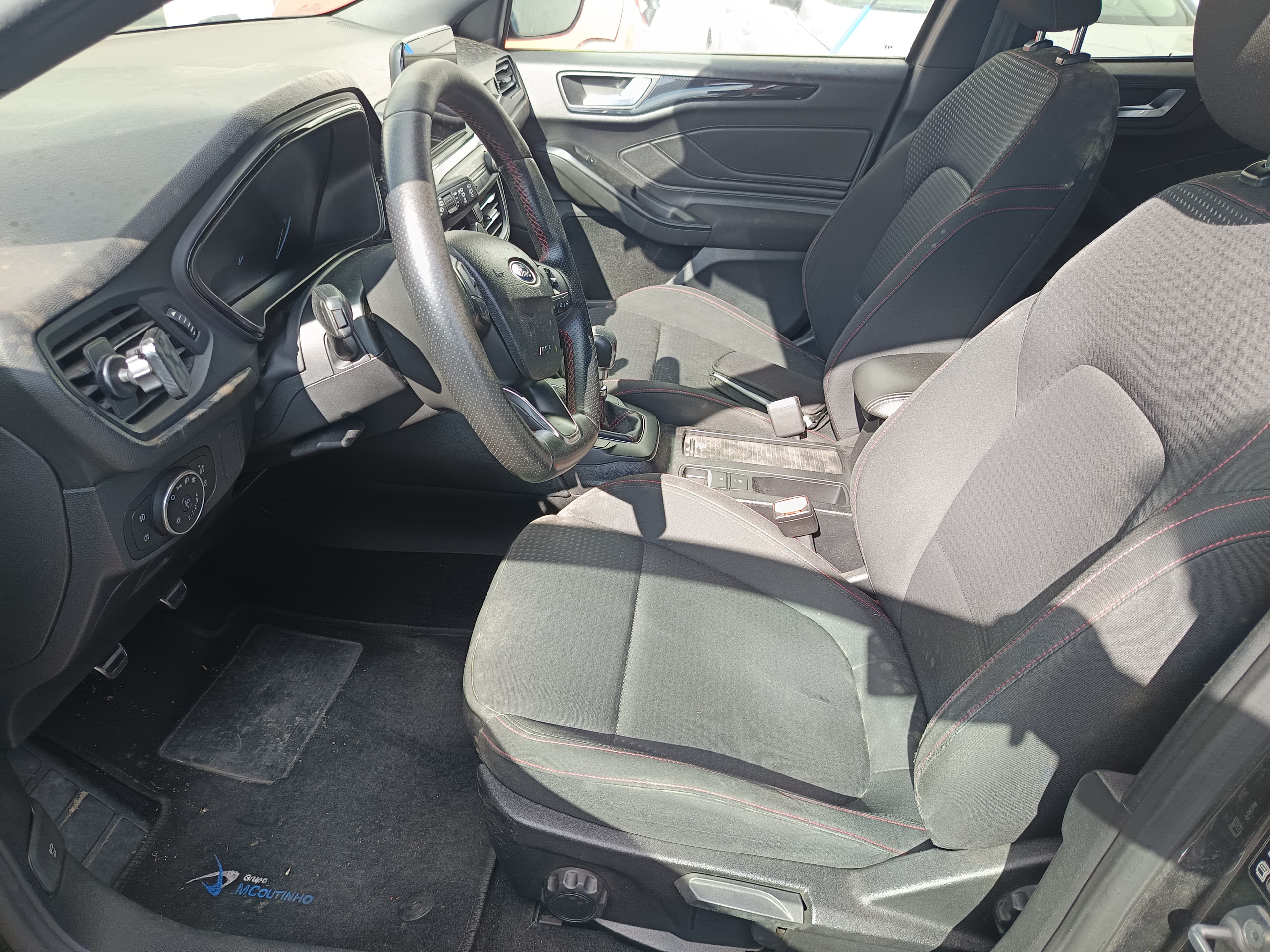Ford Focus Station ST 1.5 TDCI · Ano 2019 — image 43