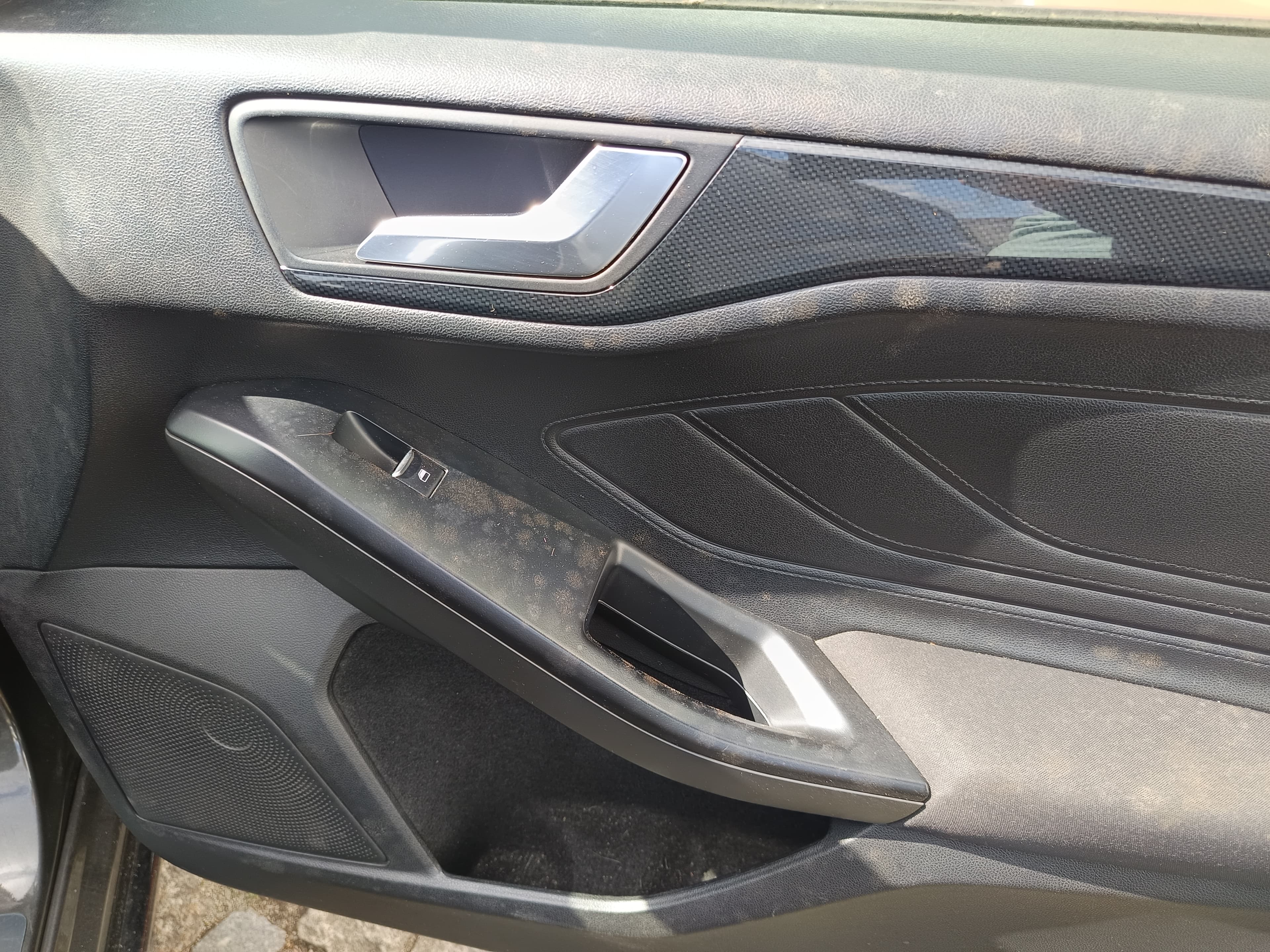 Ford Focus Station ST 1.5 TDCI · Ano 2019 — image 36