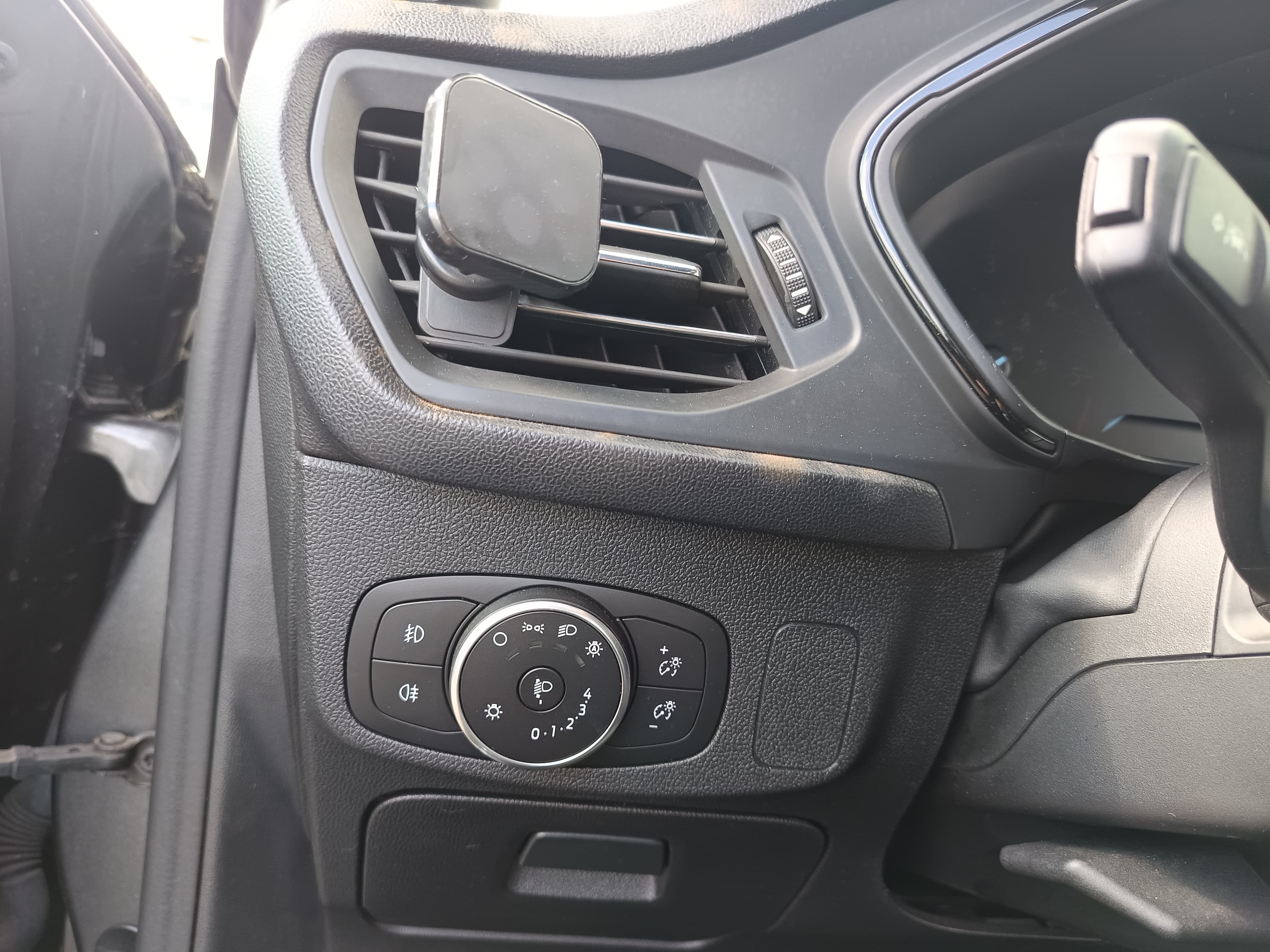 Ford Focus Station ST 1.5 TDCI · Ano 2019 — image 27