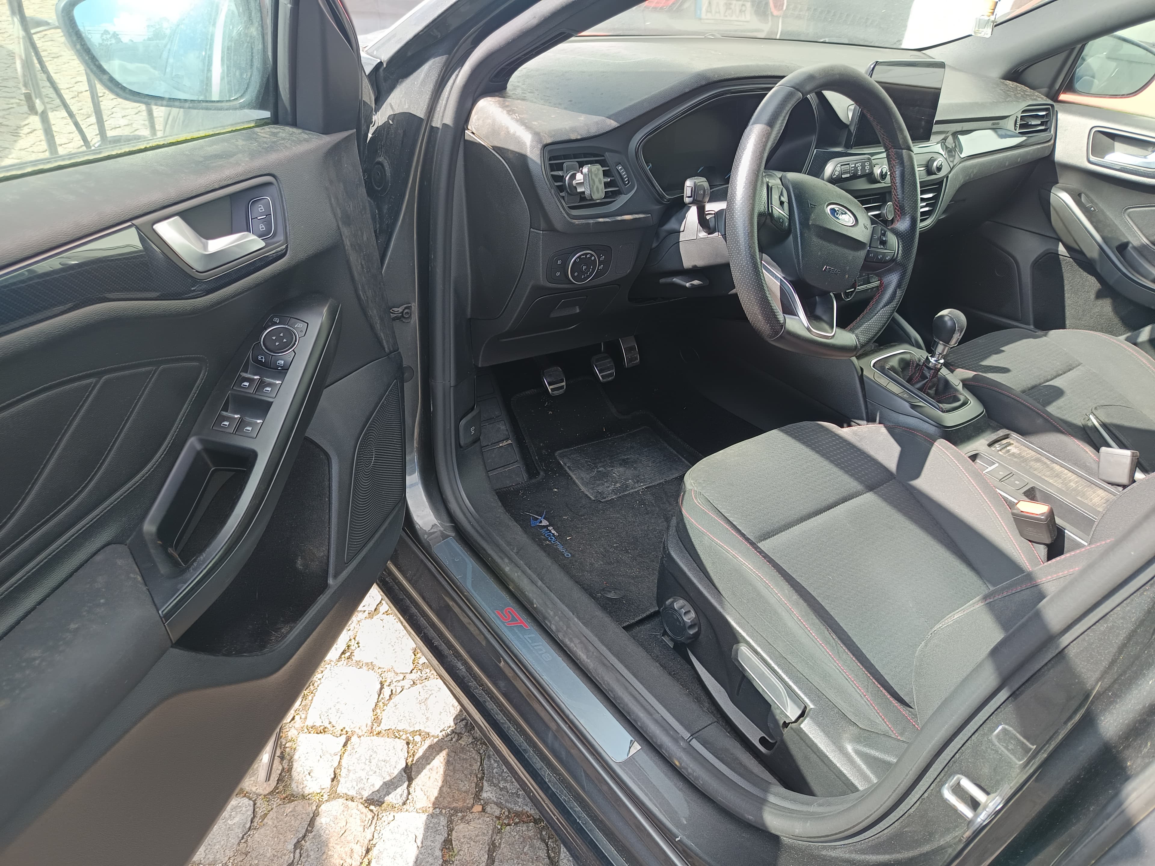 Ford Focus Station ST 1.5 TDCI · Ano 2019 — image 41
