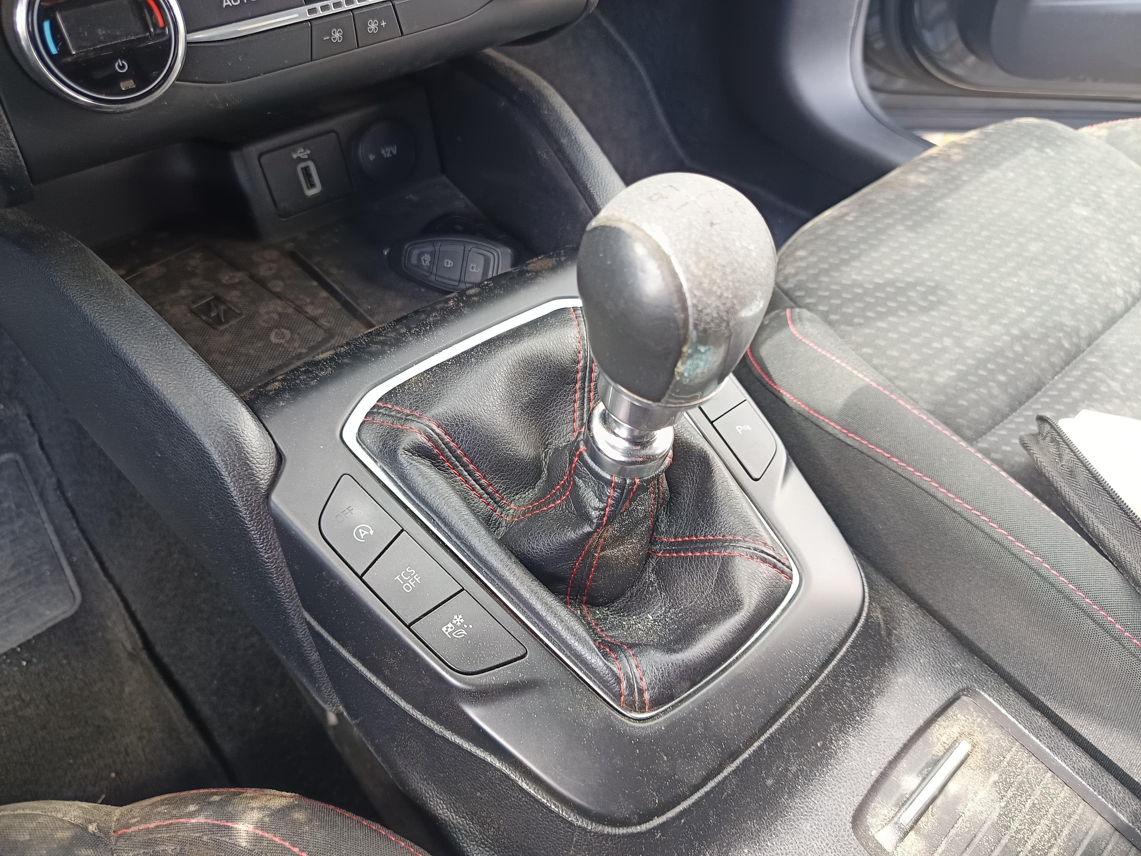 Ford Focus Station ST 1.5 TDCI · Ano 2019 — image 31